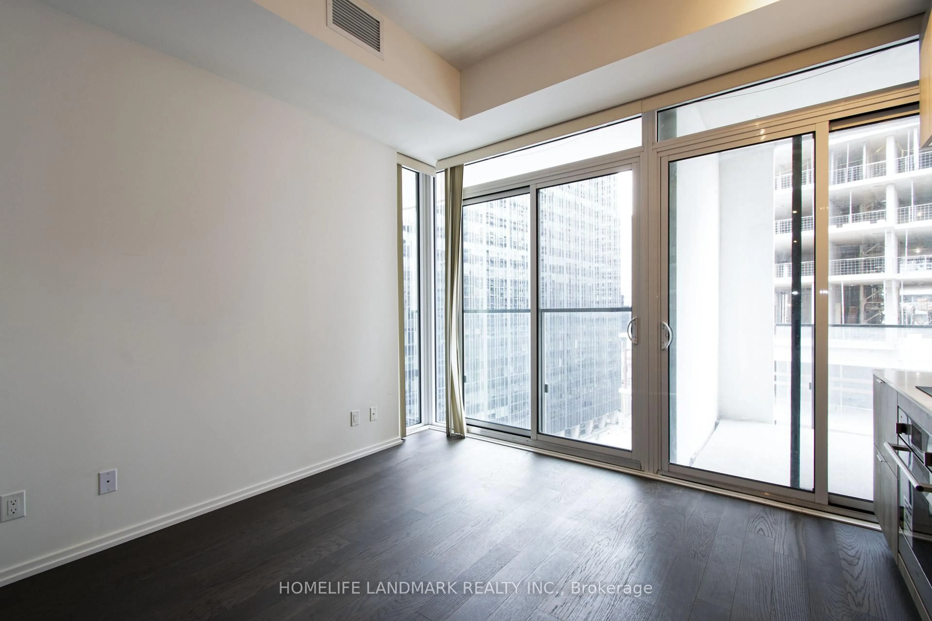 Unknown for 5 Soudan Ave #1112, Toronto Ontario M4S 0B1