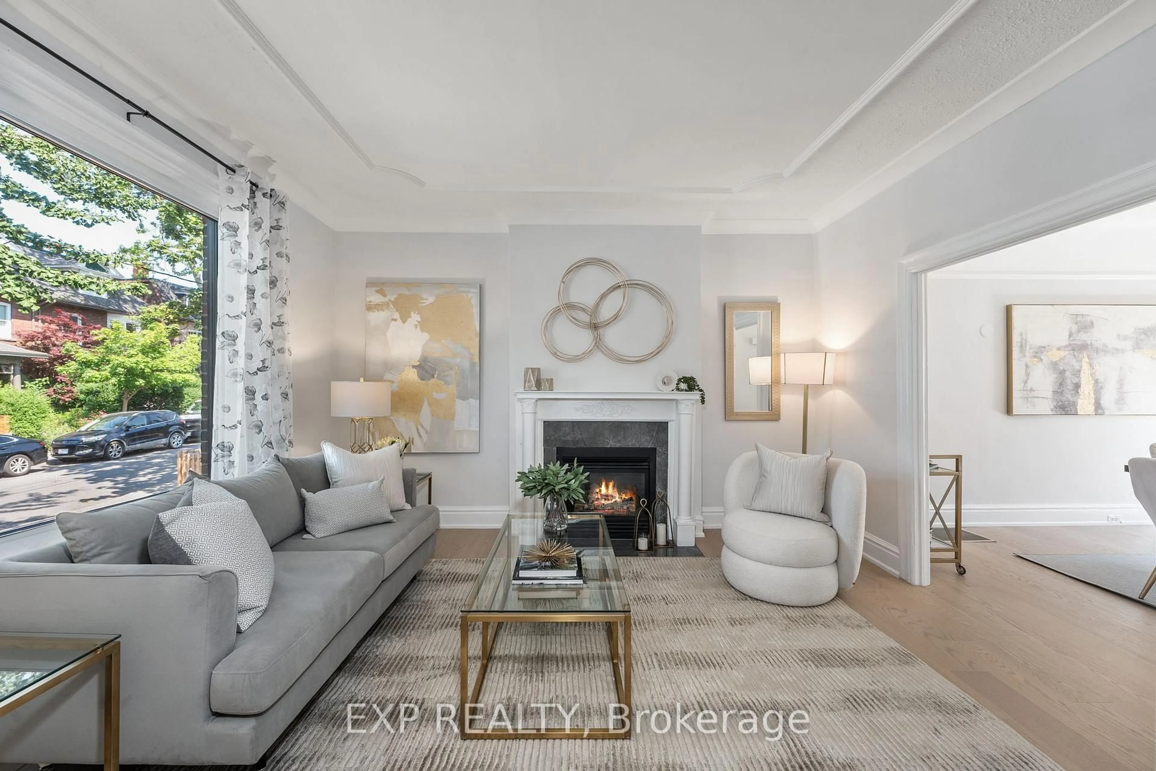 Living room with furniture, unknown for 29 Grace St, Toronto Ontario M6J 2S4