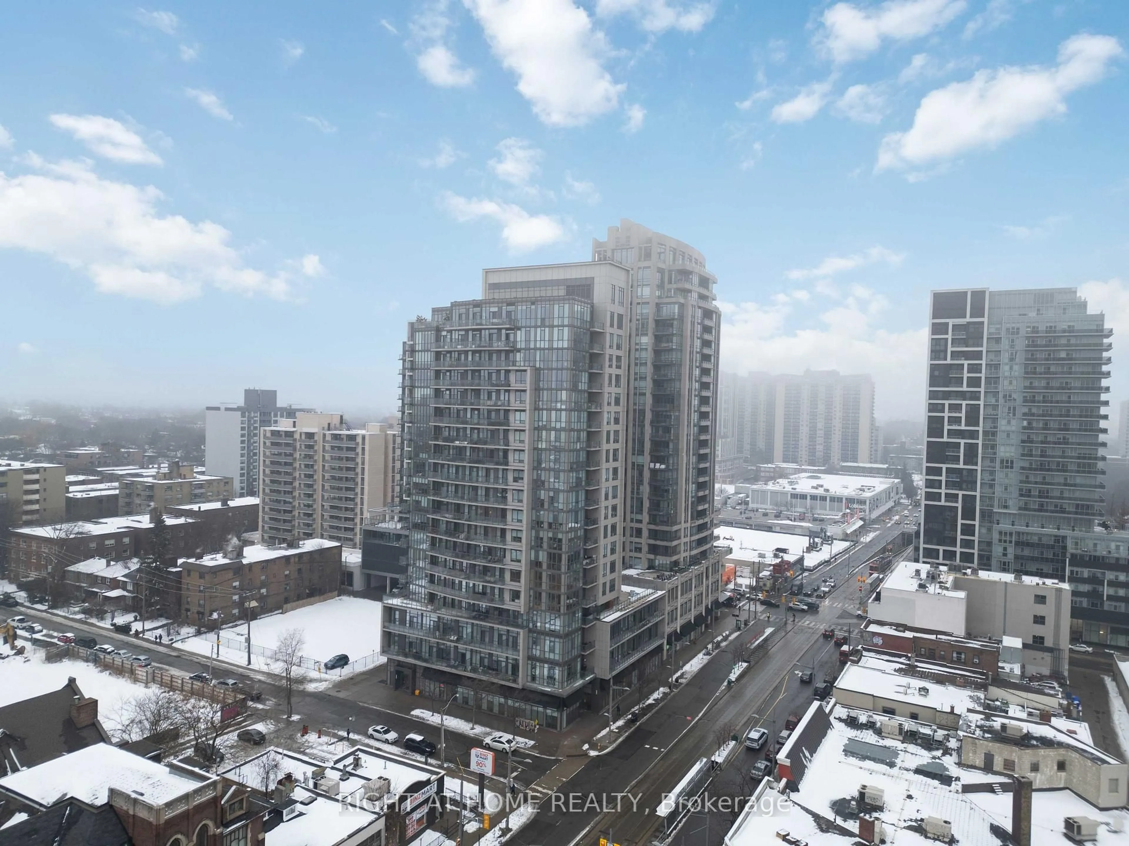 A pic from outside/outdoor area/front of a property/back of a property/a pic from drone, city buildings view from balcony for 530 St Clair Ave #909, Toronto Ontario M6C 0A2