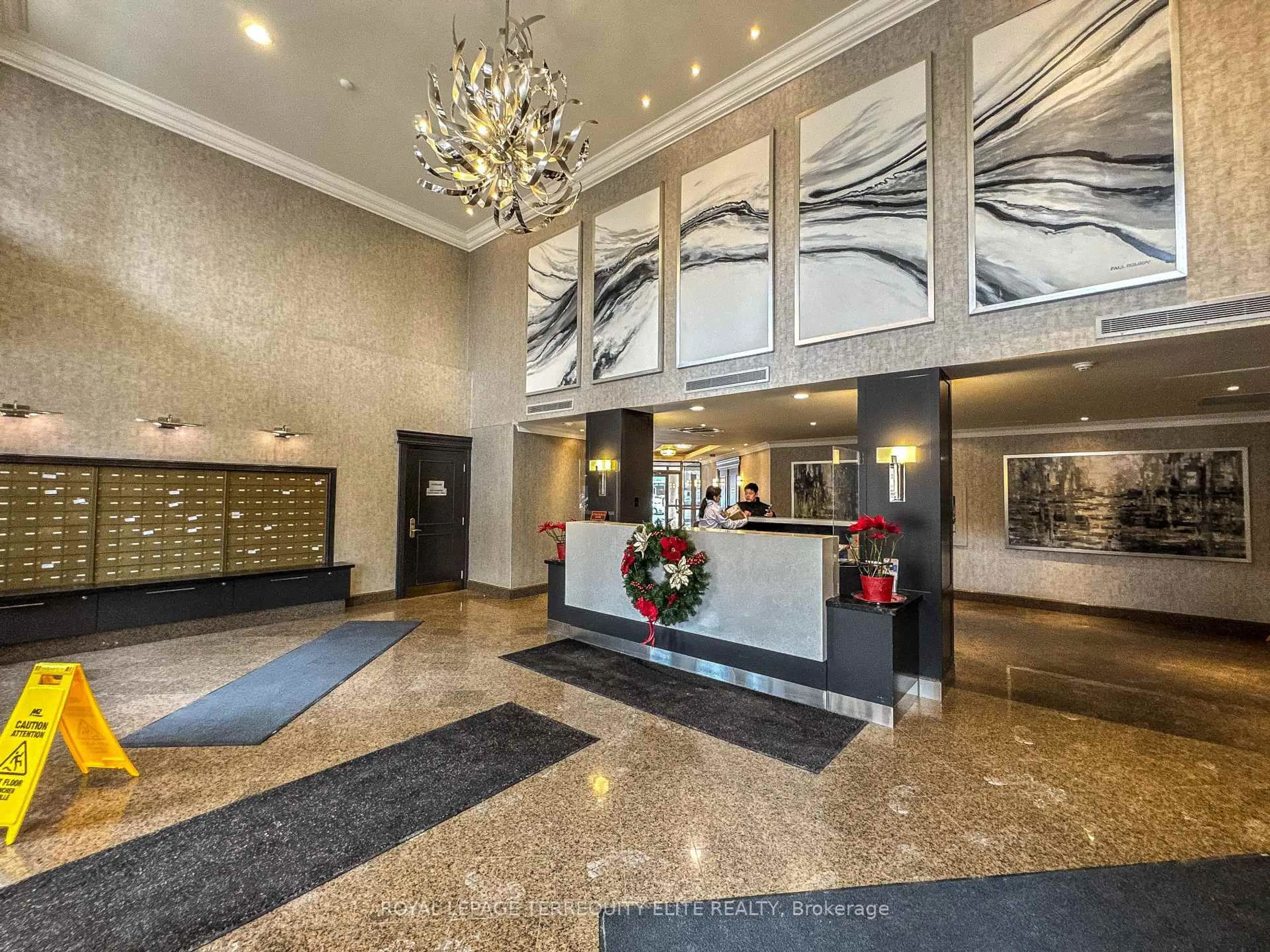 Lobby for 2 Clairtrell Rd #1203, Toronto Ontario M2N 7H5