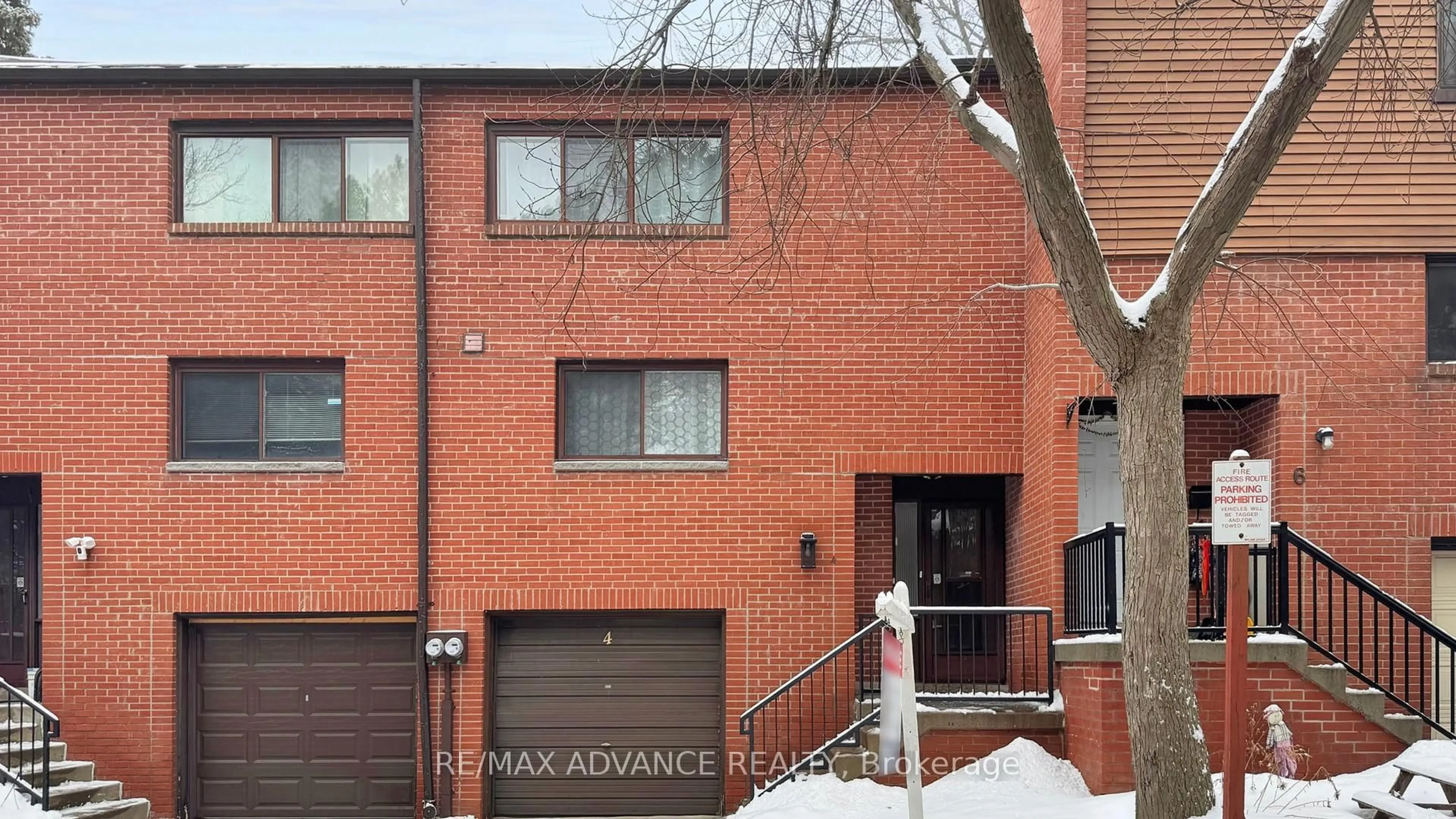 Home with brick exterior material, street for 4 Frosty Meadoway, Toronto Ontario M2H 2V6