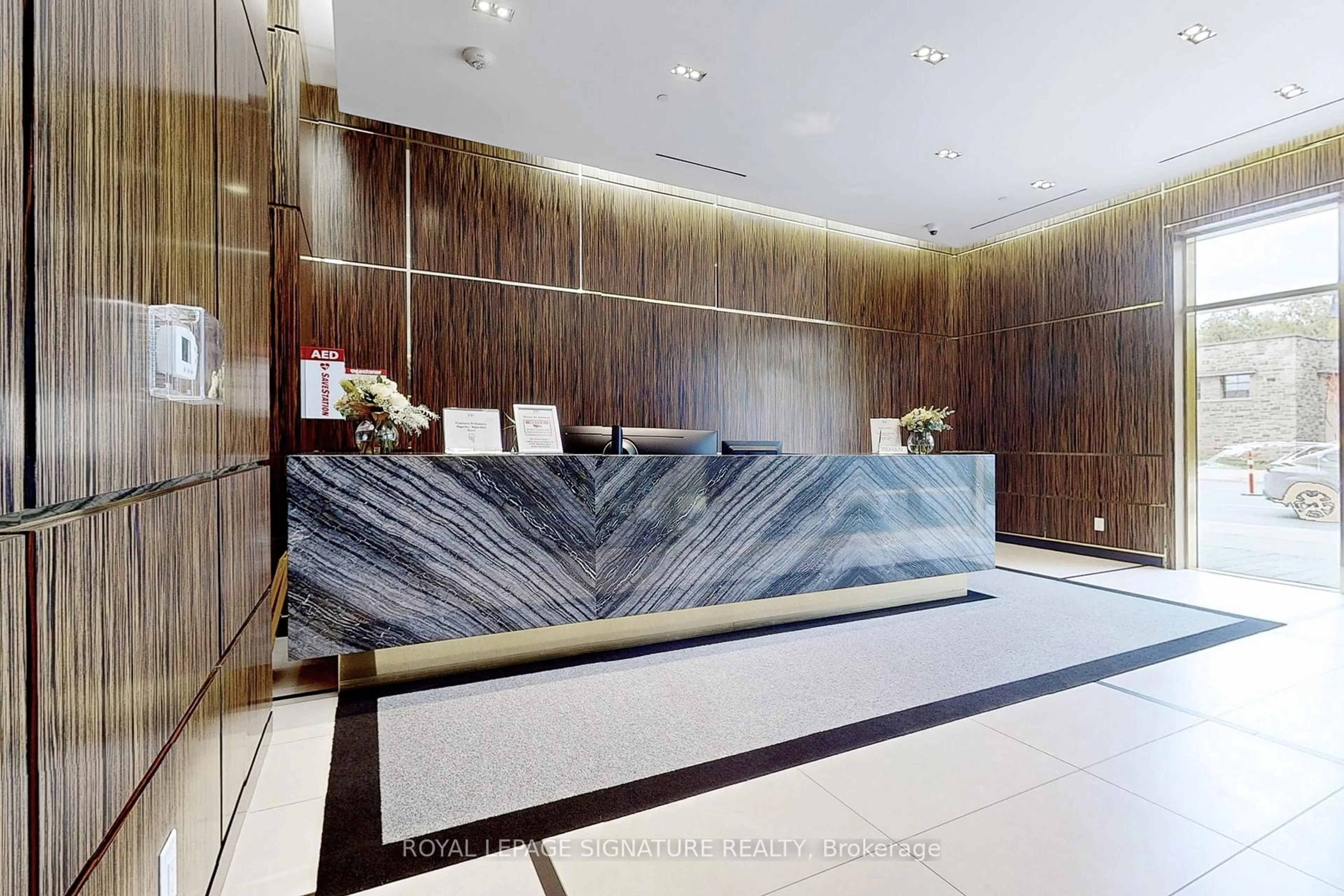 Lobby for 3018 Yonge St #415, Toronto Ontario M4N 2K4