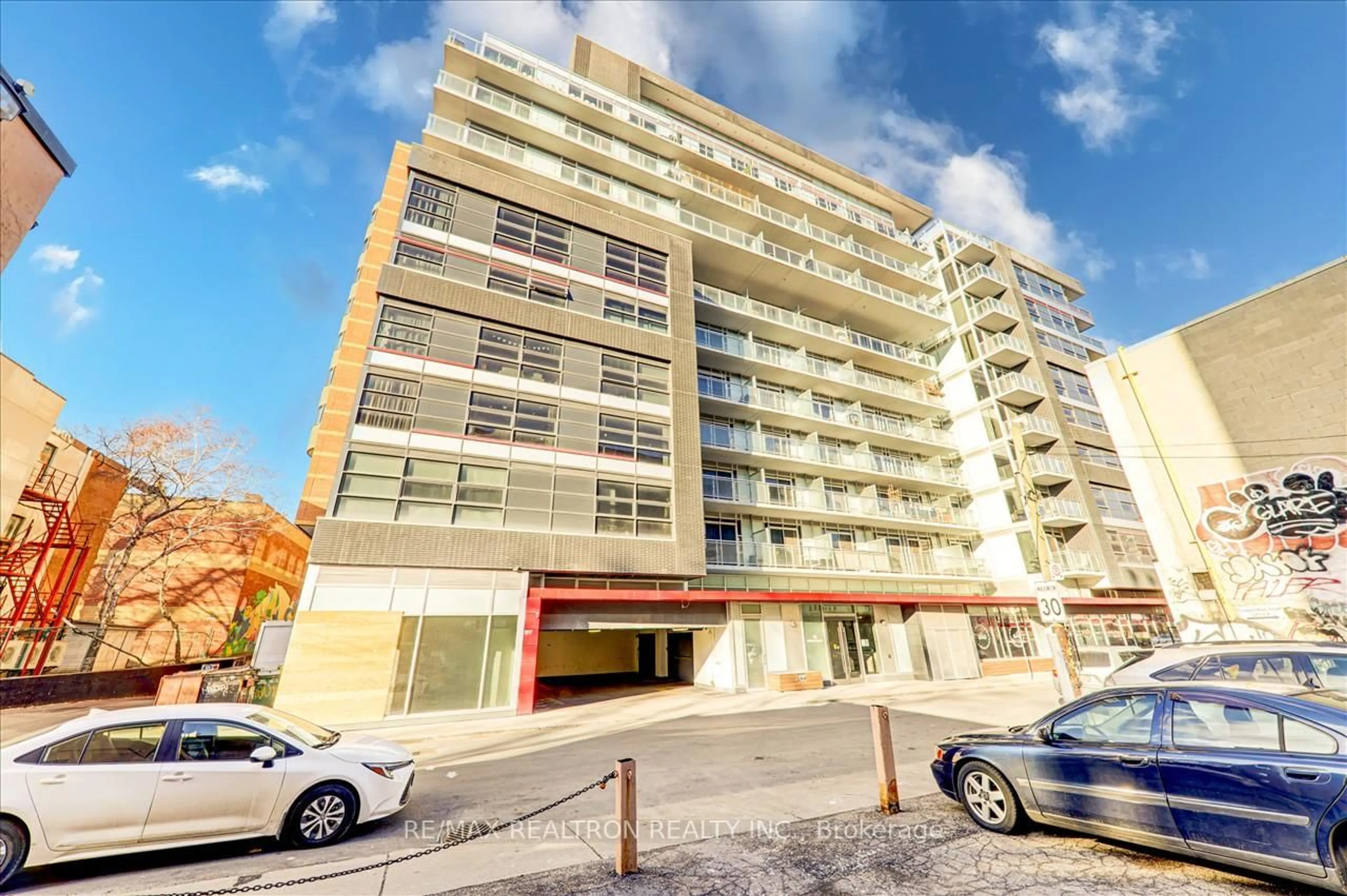 Unknown for 10 Willison Sq #803, Toronto Ontario M5T 0A8