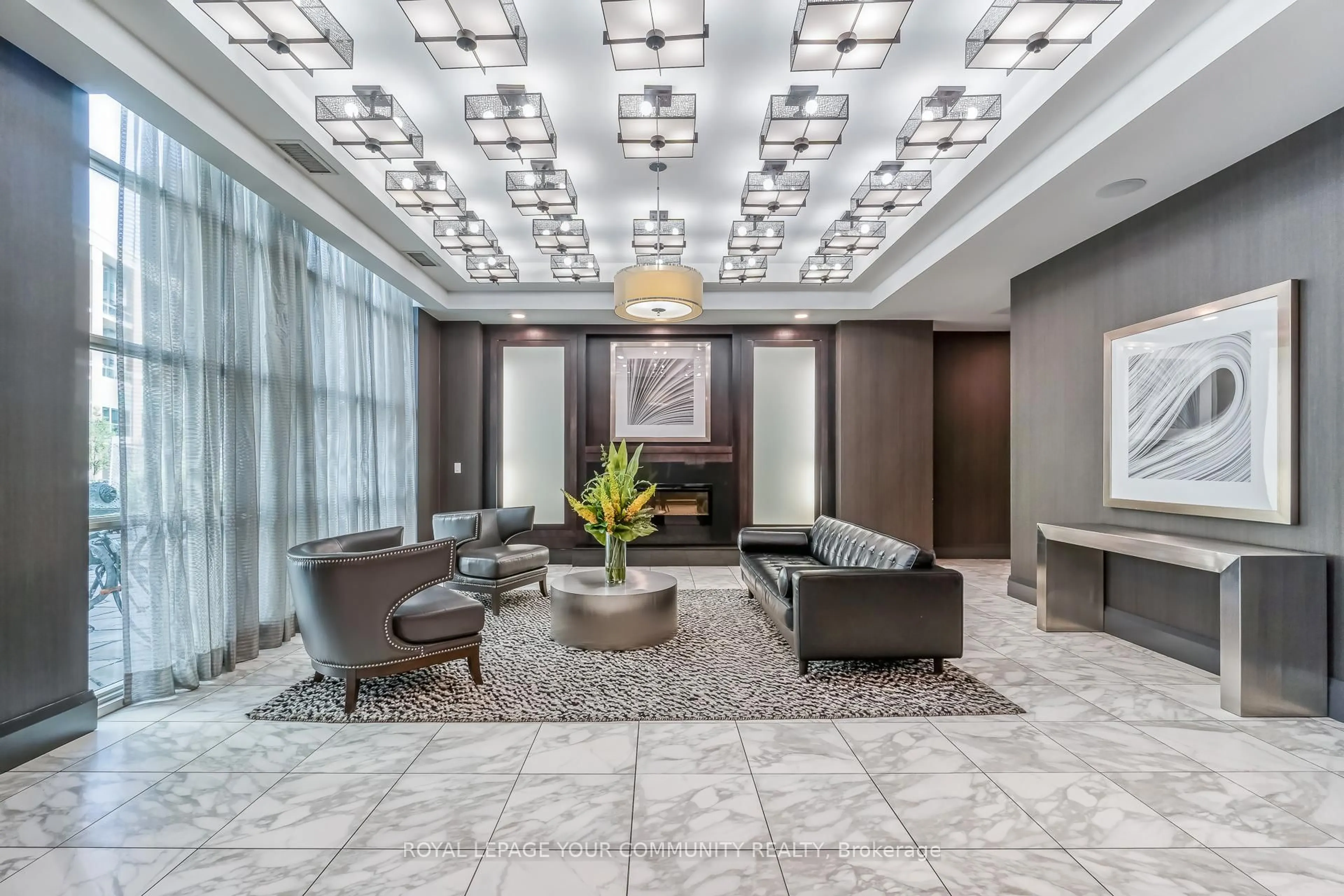 Lobby for 125 Western Battery Rd #612, Toronto Ontario M6K 3R8