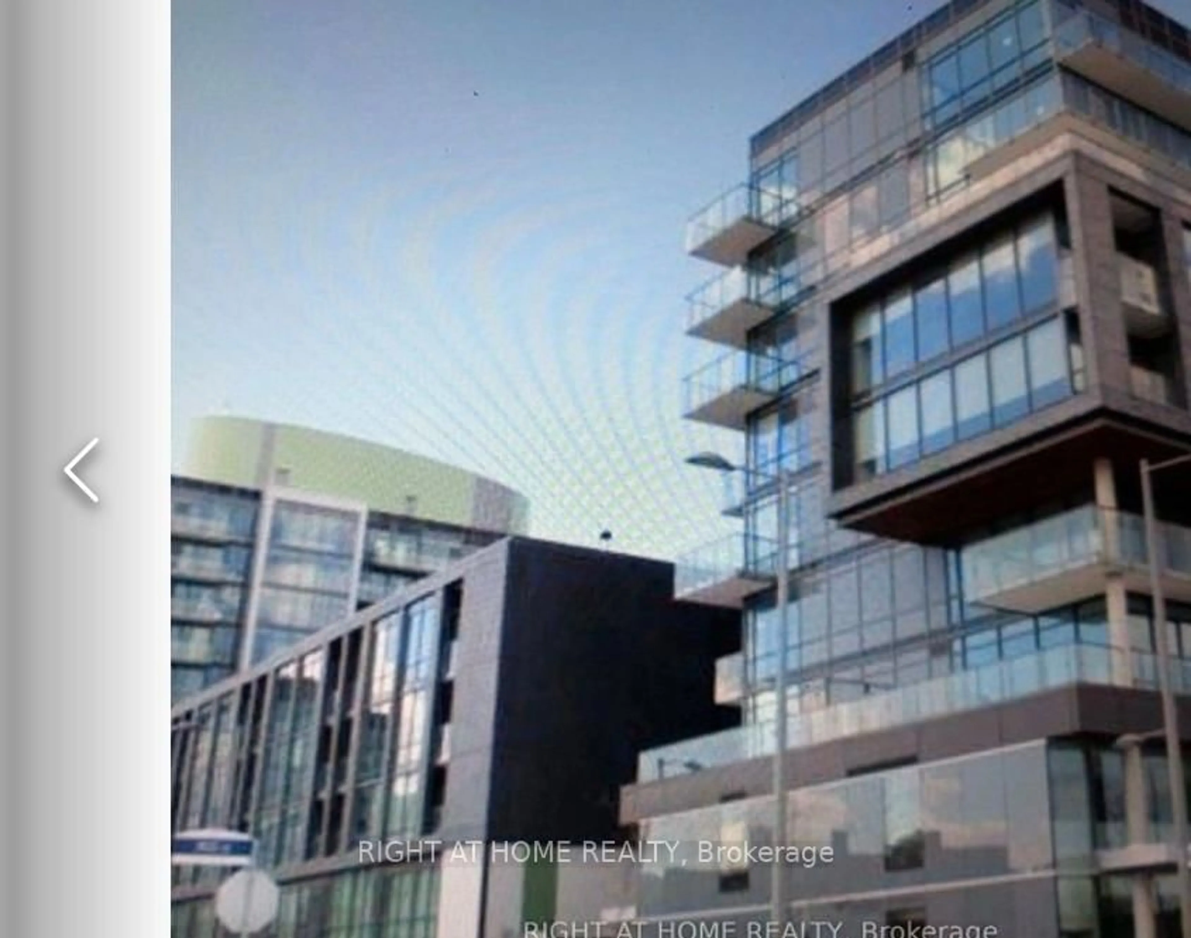 Blurry image for 455 FRONT St #605, Toronto Ontario M5A 0G2