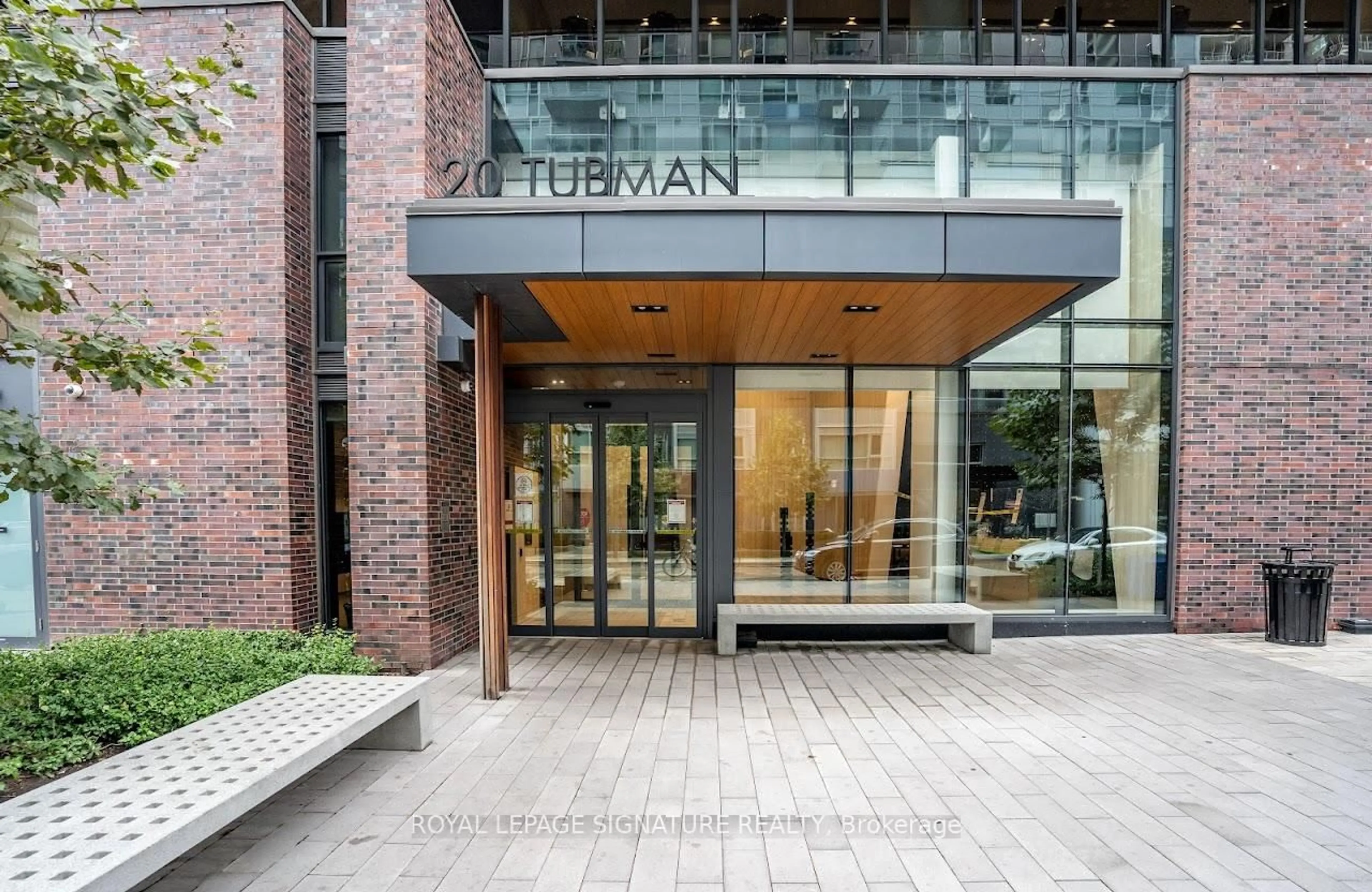 Indoor foyer for 20 Tubman Ave #1901, Toronto Ontario M5A 0M8