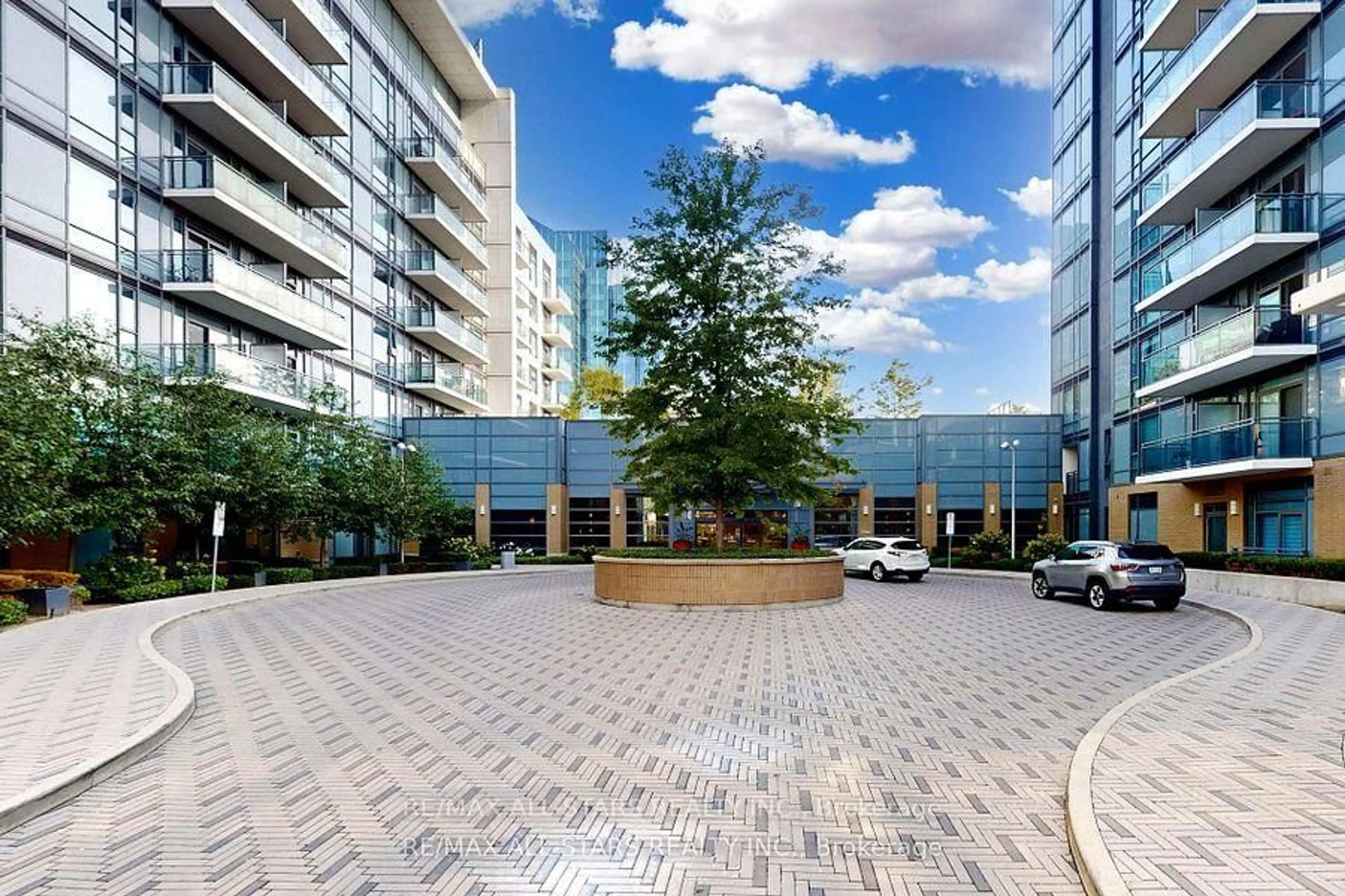 Patio, unknown for 50 Ann O'Reilly Rd #427, Toronto Ontario M2J 0C9