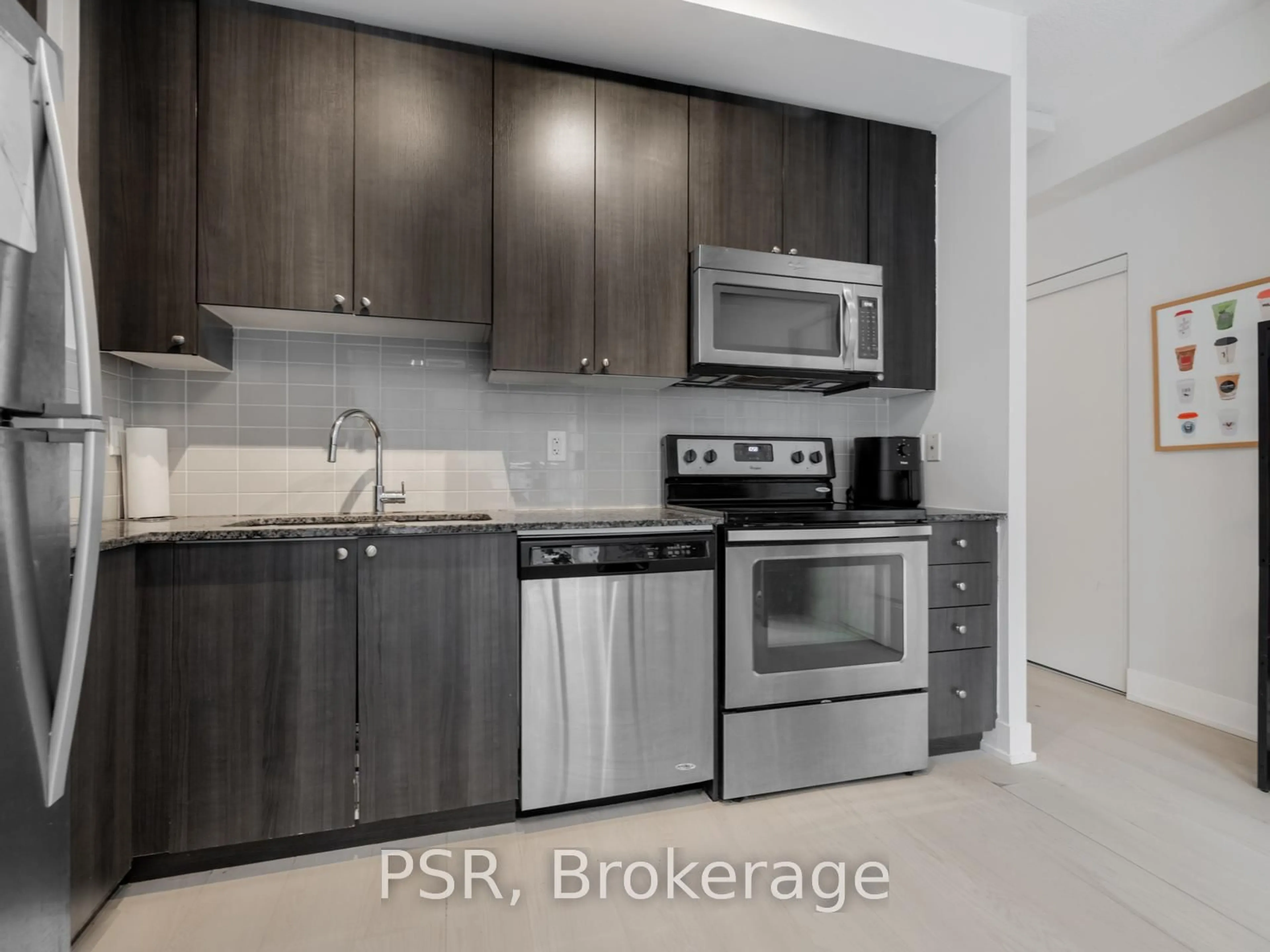 Standard kitchen, unknown for 68 Merton St #202, Toronto Ontario M4S 1A1