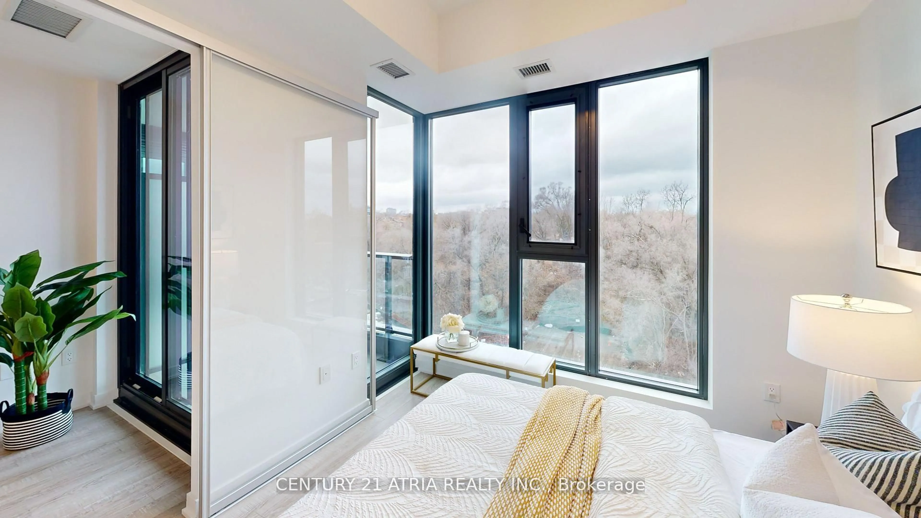 Contemporary bathroom, ceramic/tile floor for 250 Lawrence Ave #605, Toronto Ontario M5M 1B1