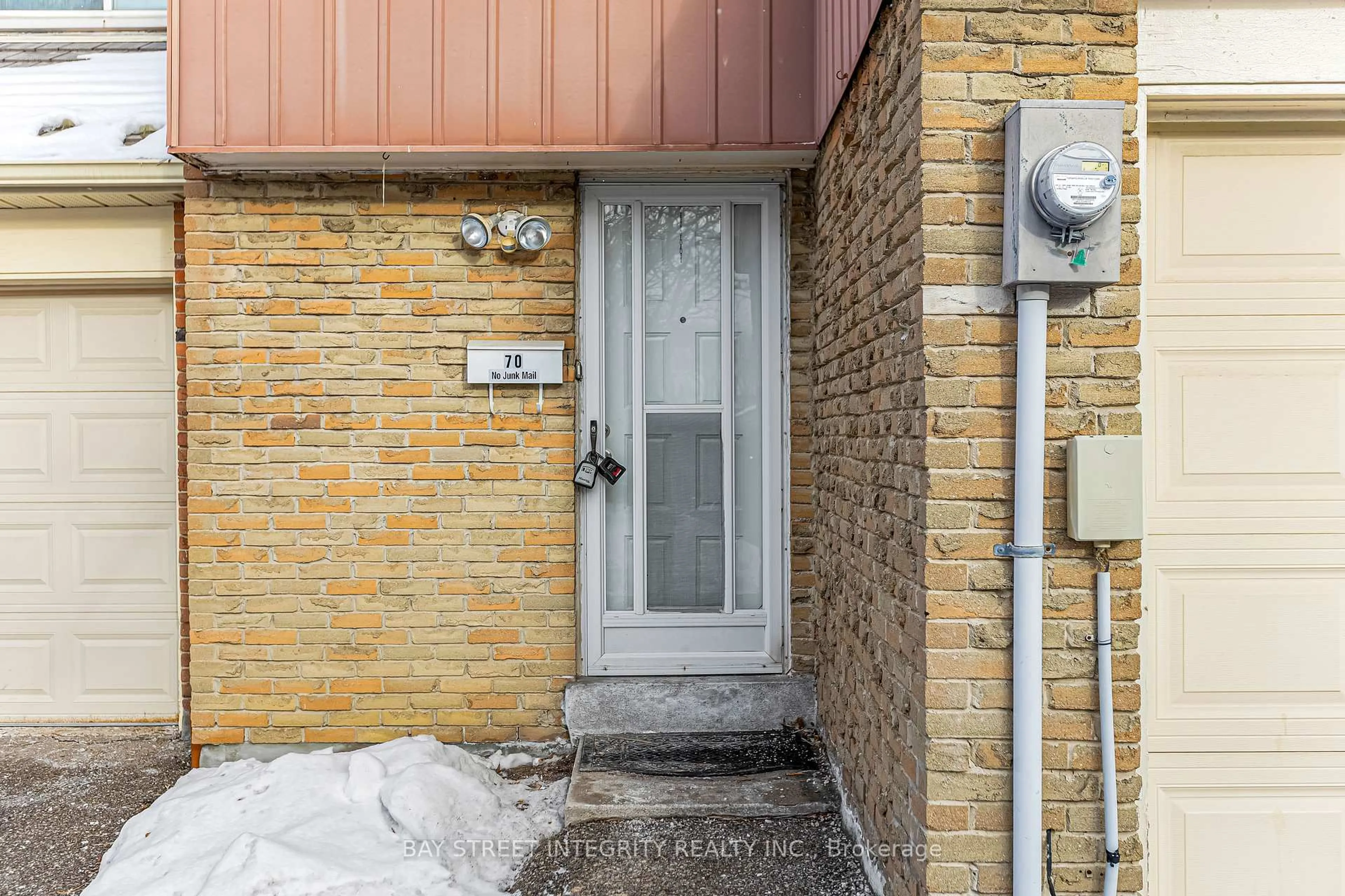 Unknown for 70 Elsa Vine Way, Toronto Ontario M2J 4H9