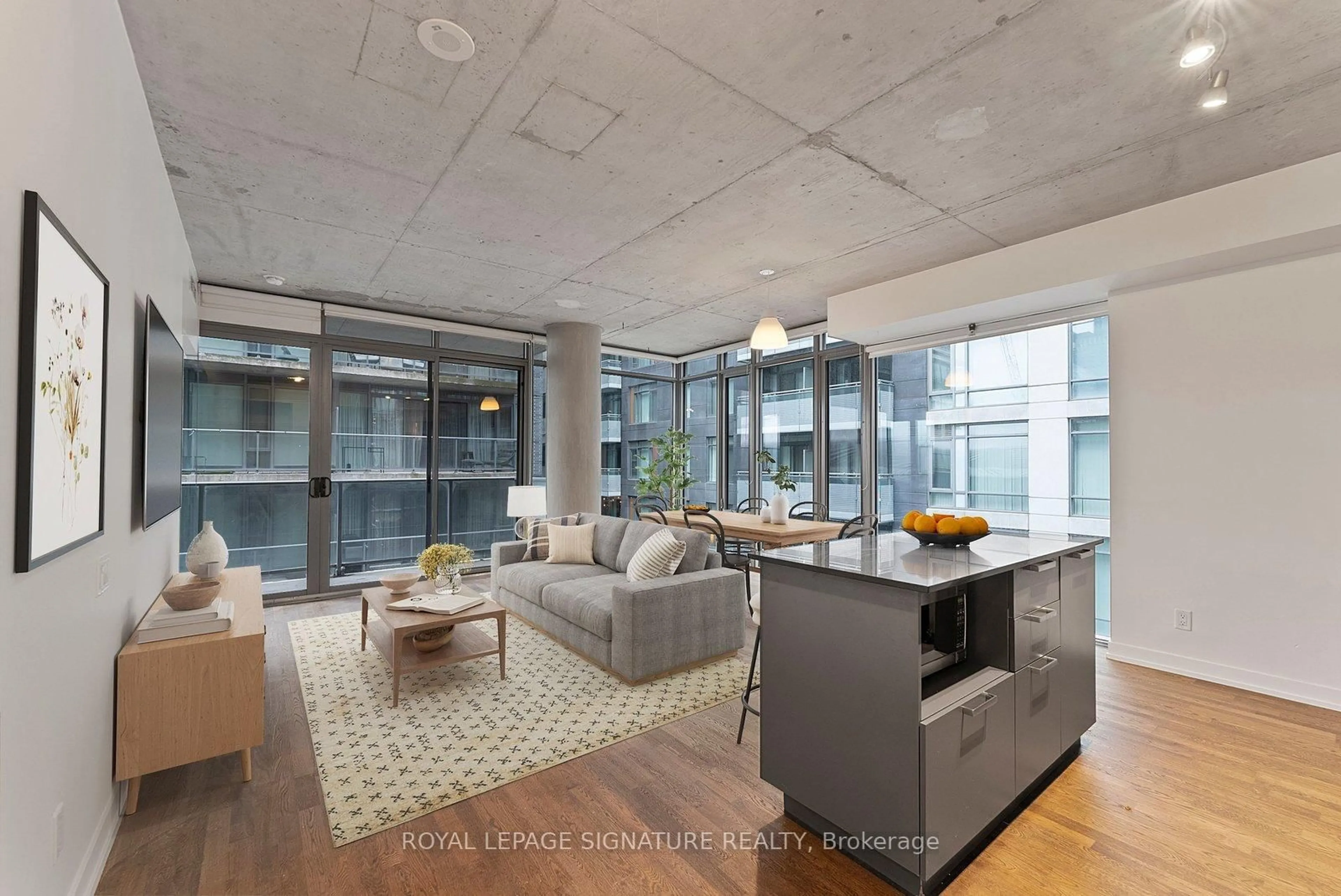 Open concept kitchen, unknown for 650 King St #505, Toronto Ontario M5V 1M5