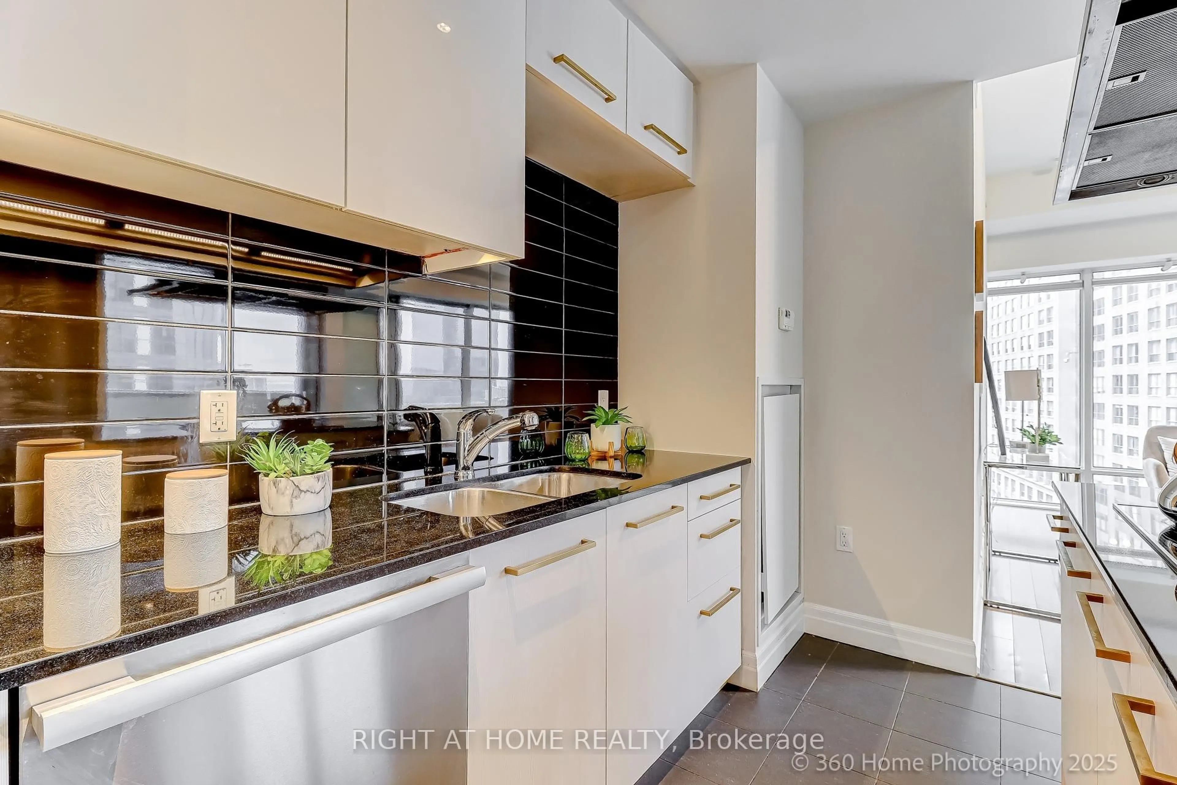 Contemporary kitchen, ceramic/tile floor for 8 The Esplanade #908, Toronto Ontario M5E 0A6