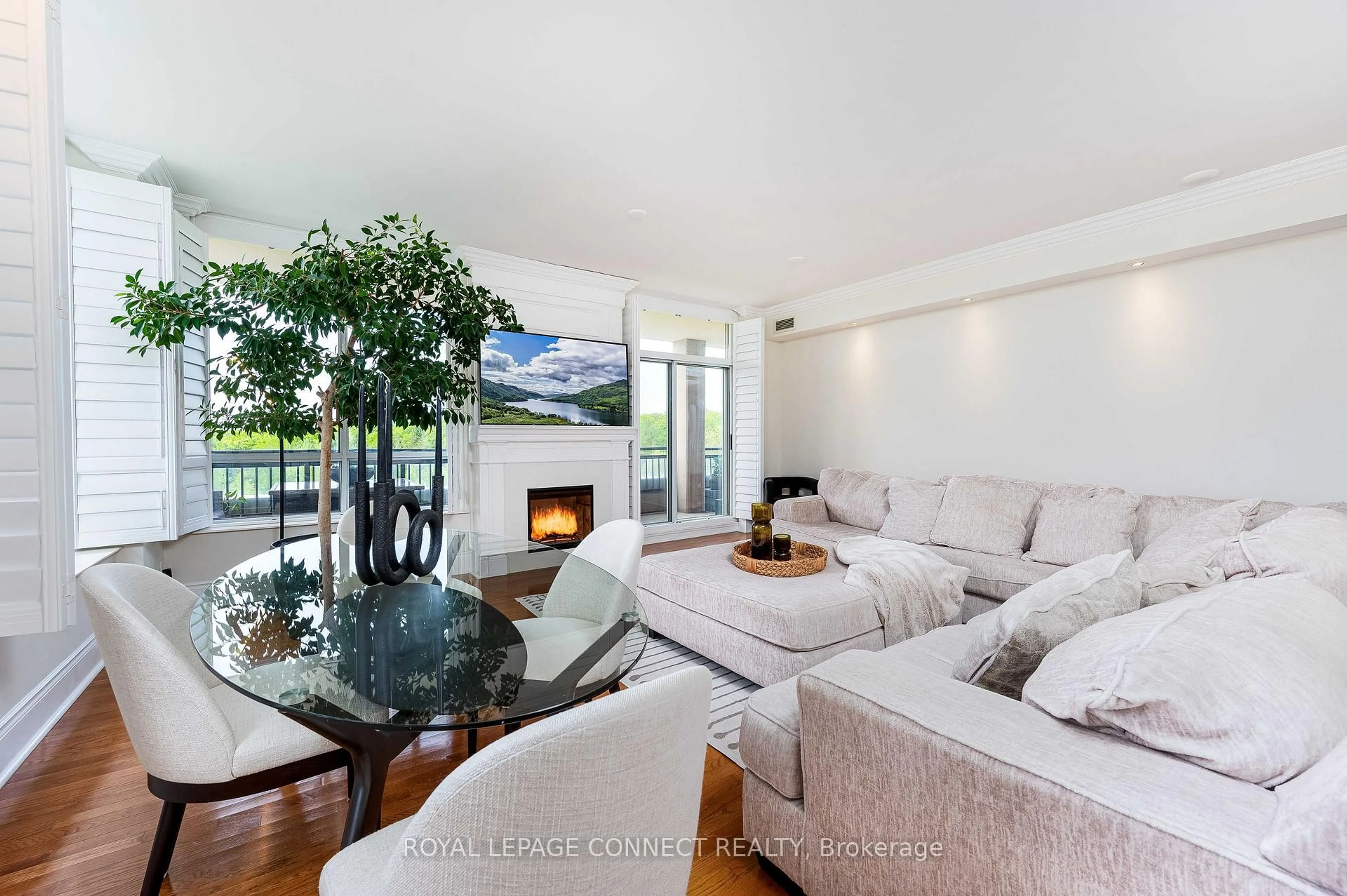 Living room with furniture, unknown for 1101 Leslie St #403, Toronto Ontario M3C 4G3