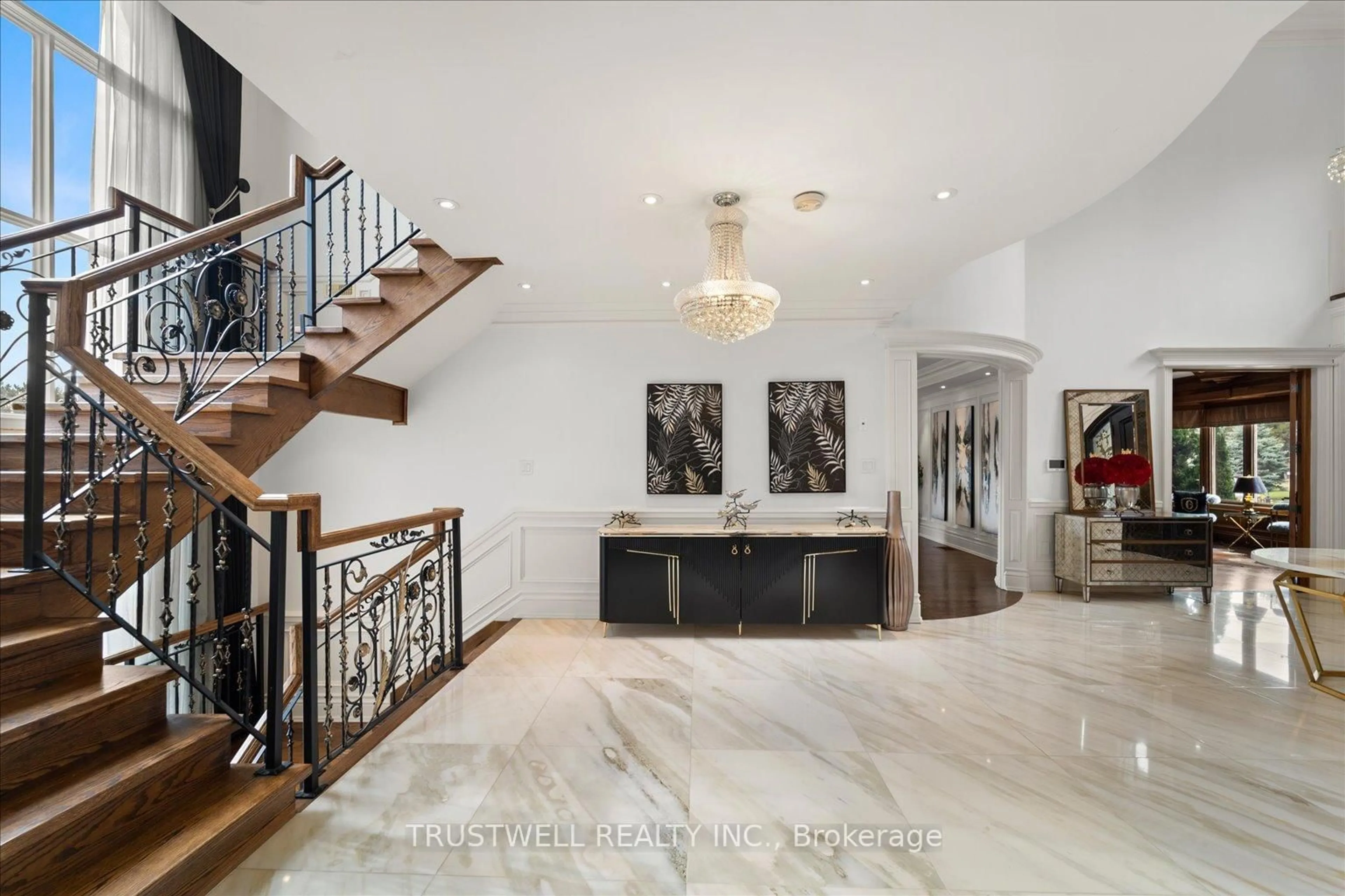 Unknown for 5 Royal Oak Dr, Toronto Ontario M3C 2M1