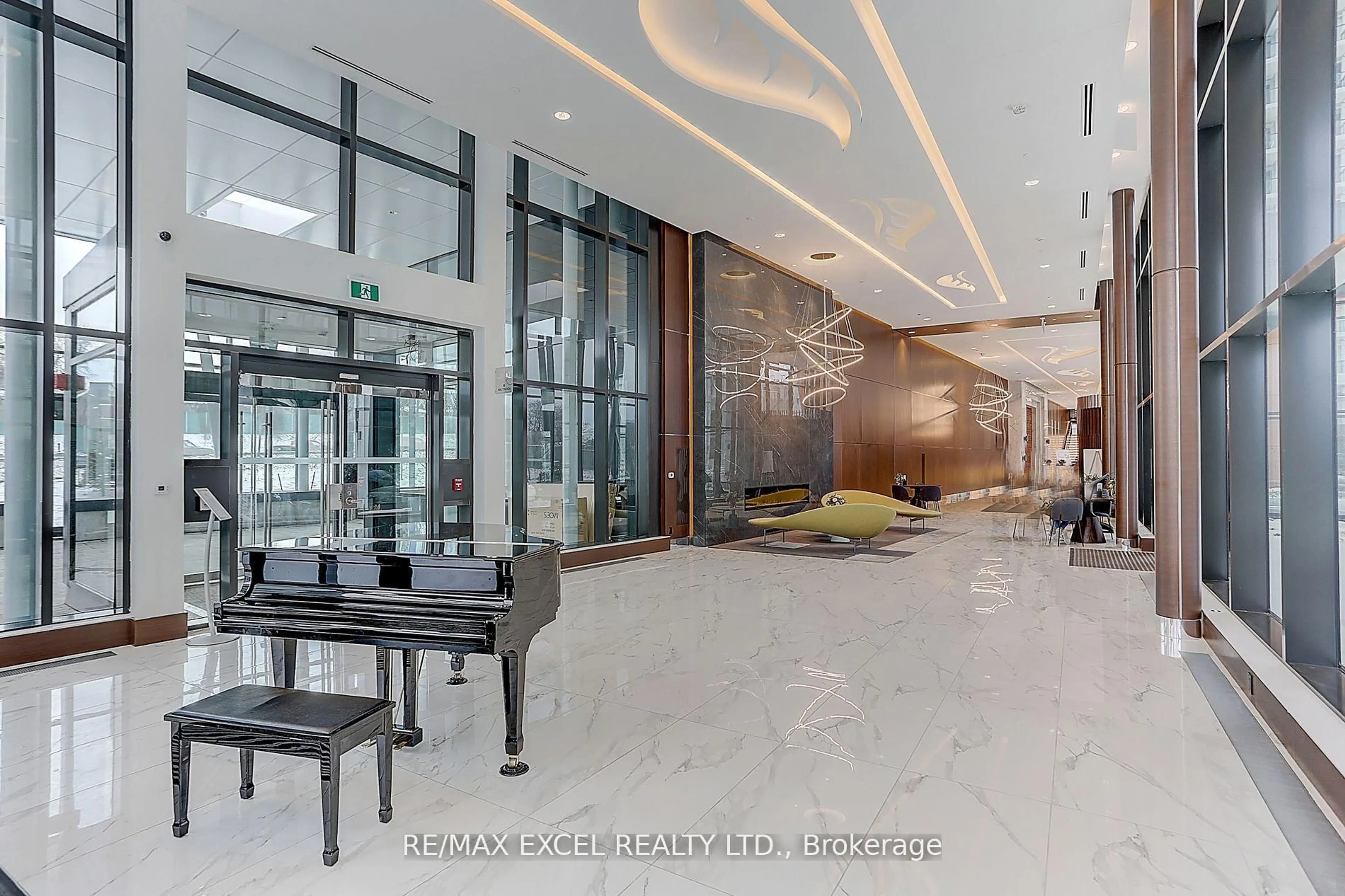 Lobby for 85 McMahon Dr #2001, Toronto Ontario M2K 0H1