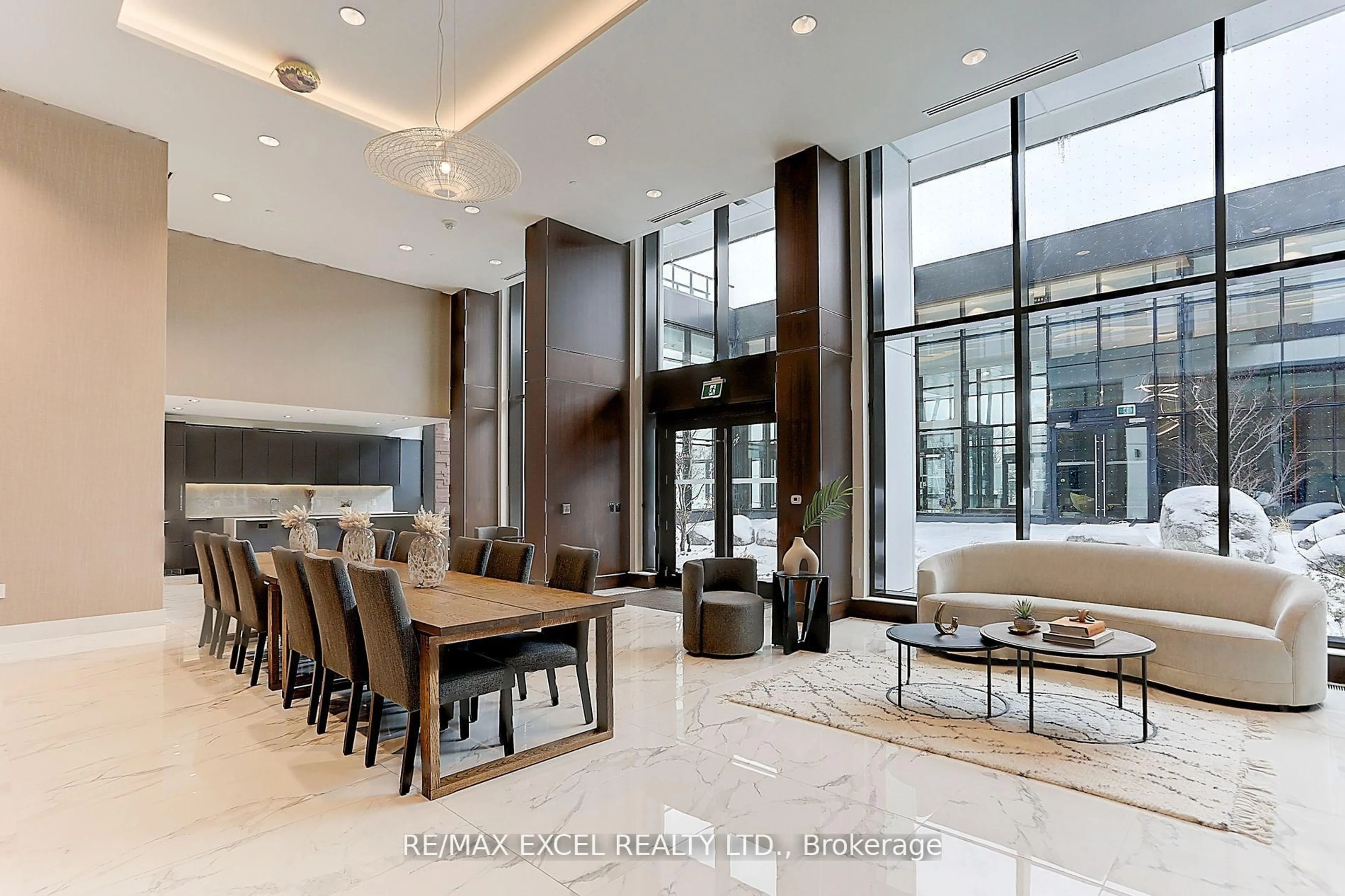 Lobby for 85 McMahon Dr #2001, Toronto Ontario M2K 0H1