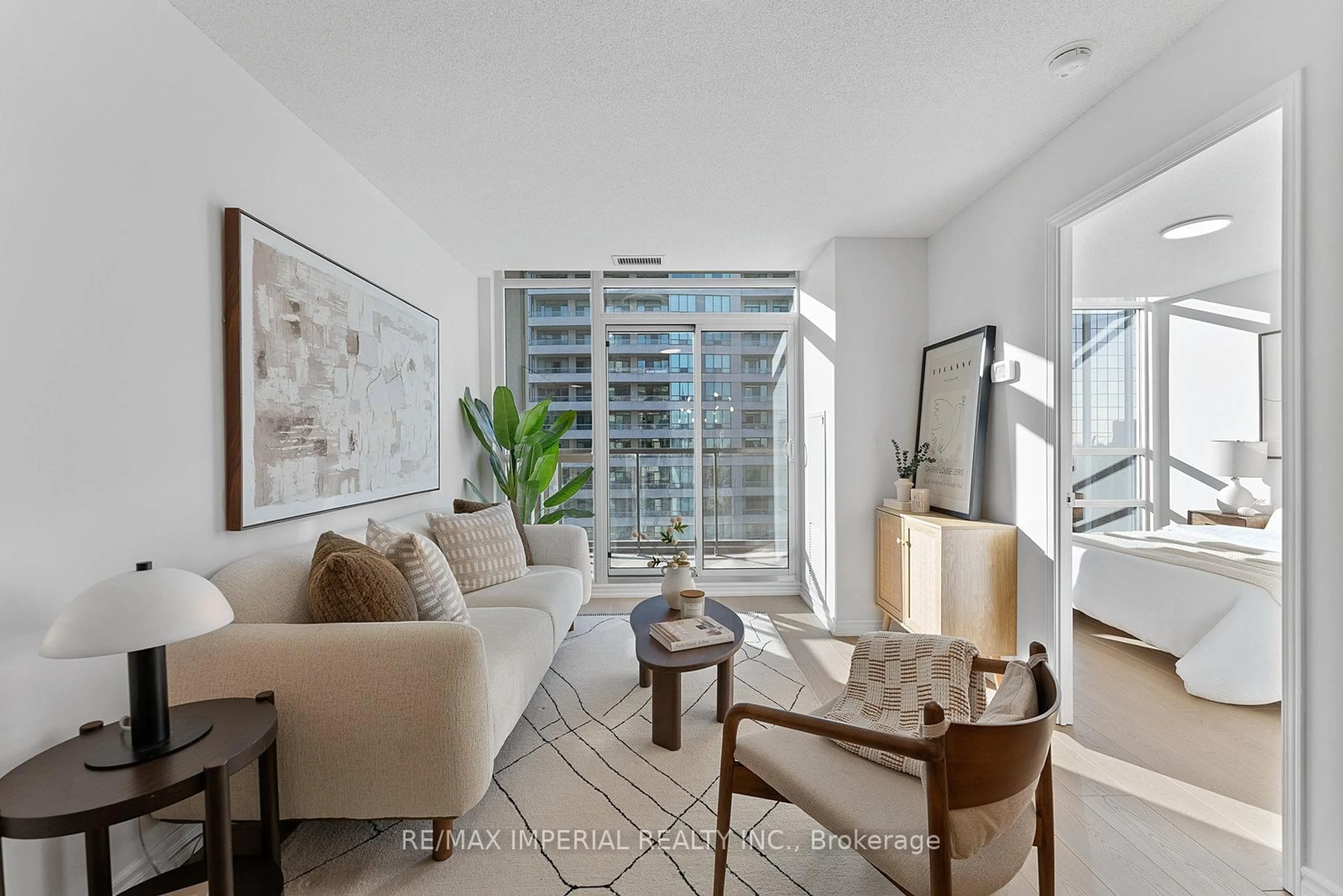 Living room with furniture, unknown for 35 Hollywood Ave #2318, Toronto Ontario M2N 0A9