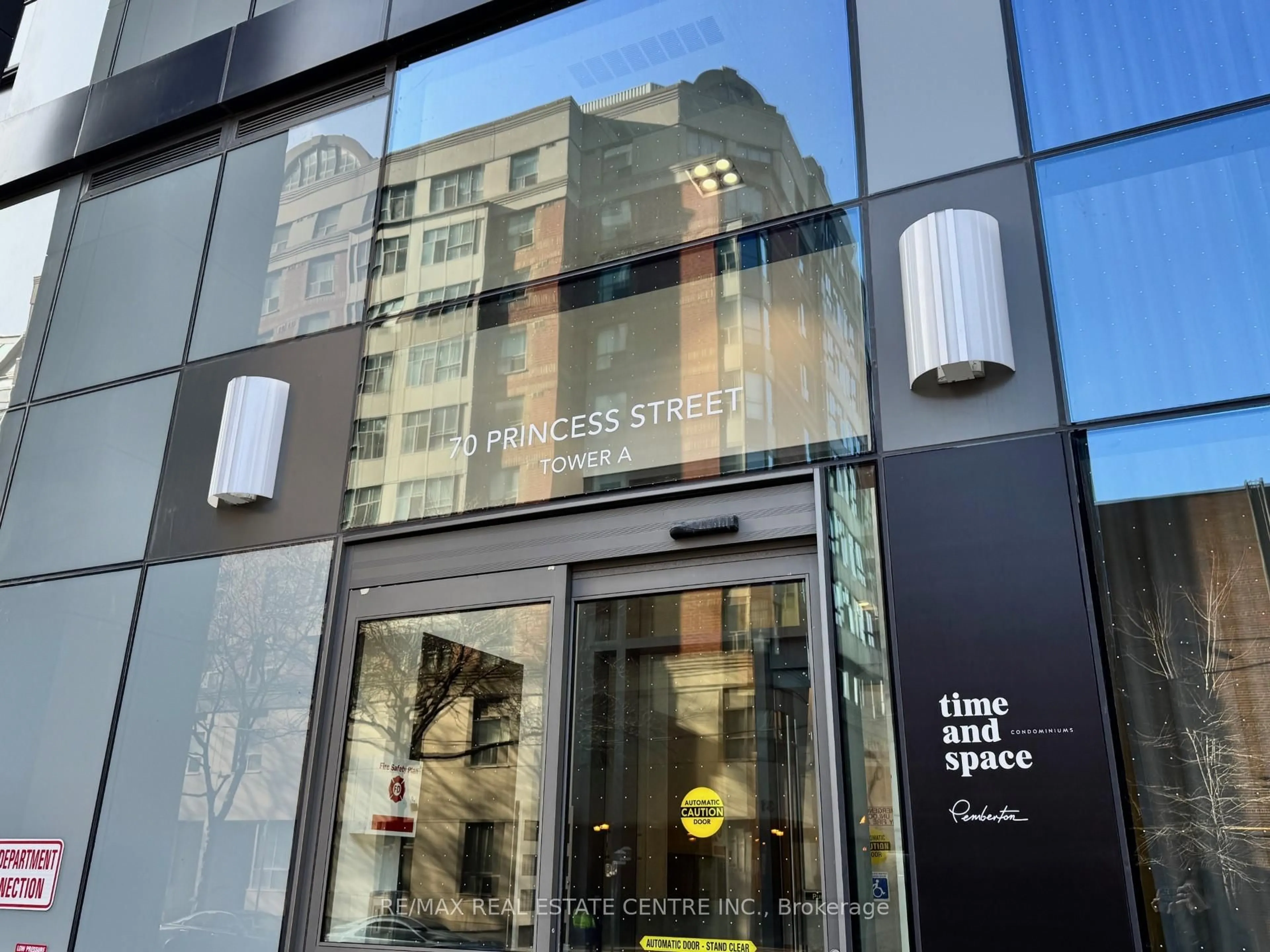 Unknown for 70 Princess St #1925A, Toronto Ontario M5A 0X6