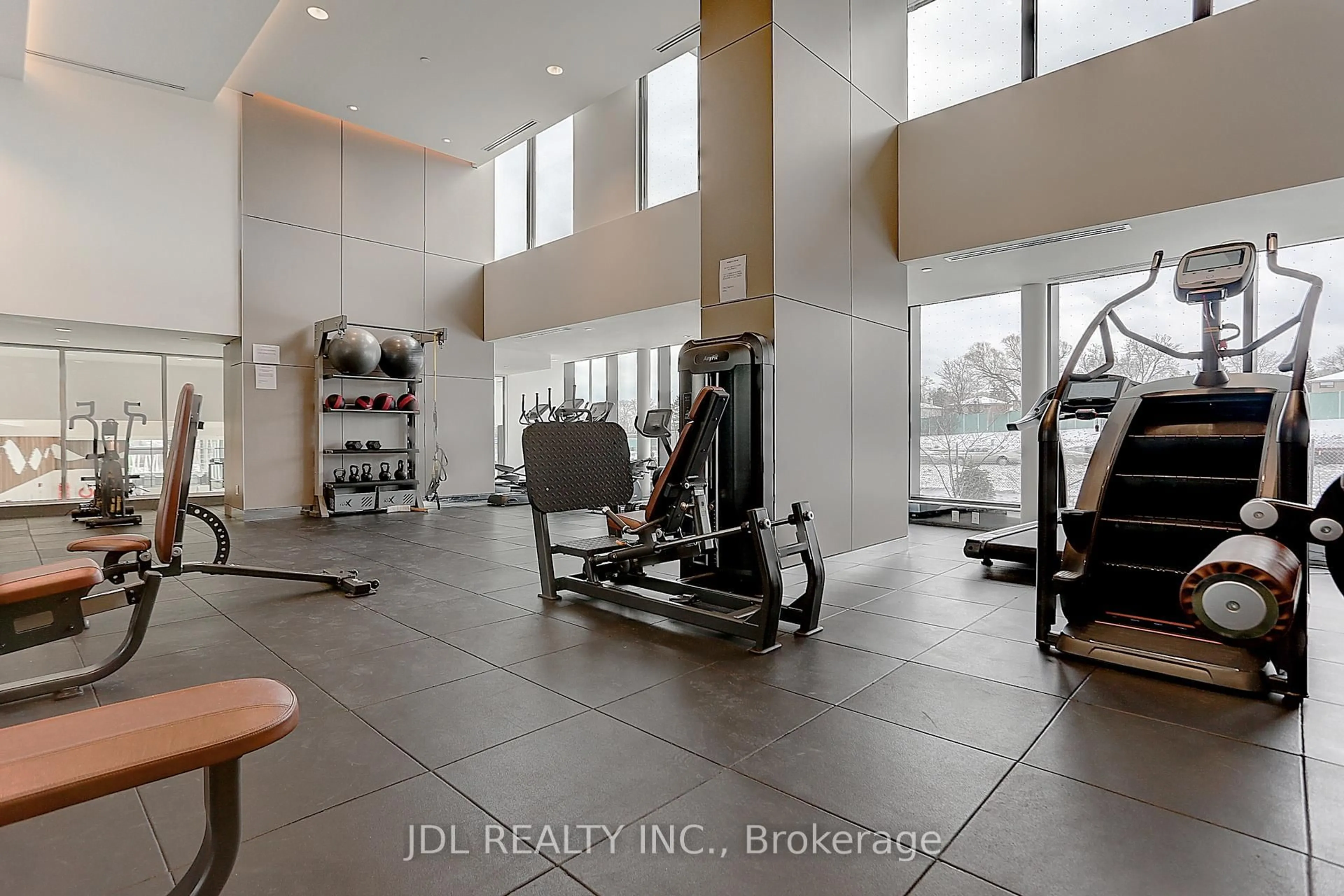 Gym or fitness room for 95 Mcmahon Dr #1607, Toronto Ontario M2K 0E4