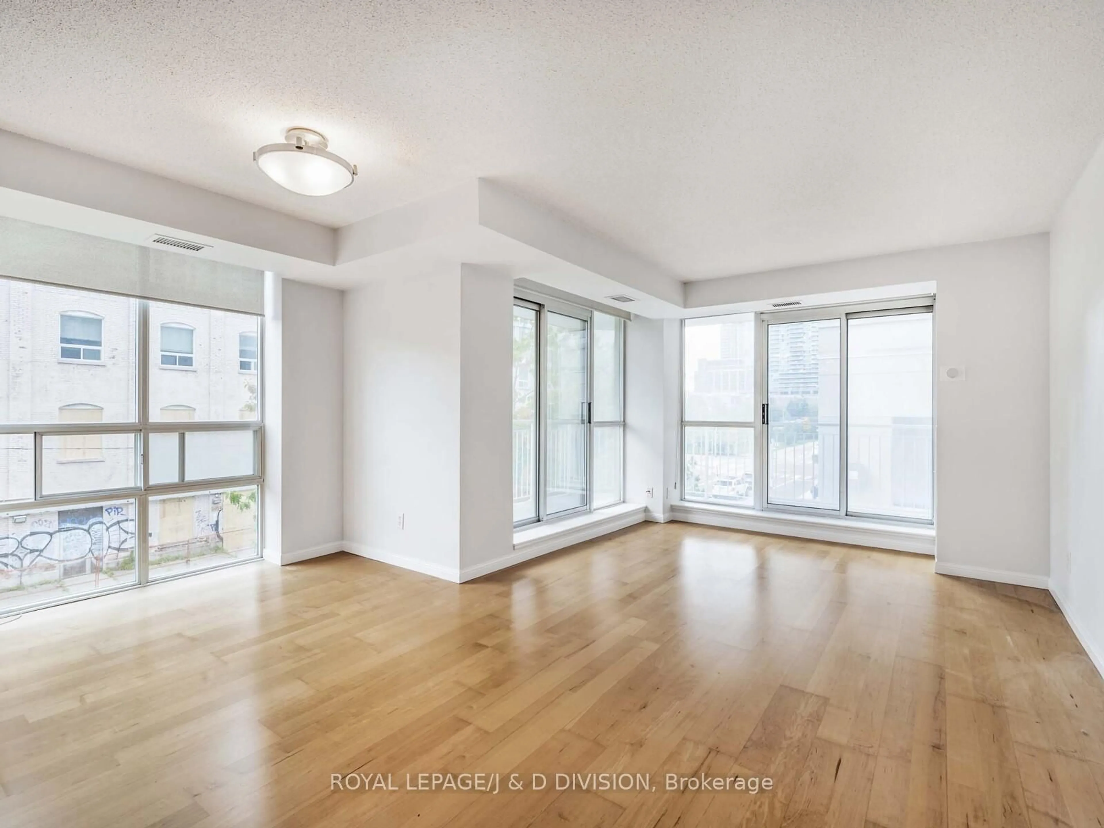 A pic of a room for 18 Stafford St #305, Toronto Ontario M5V 3W4