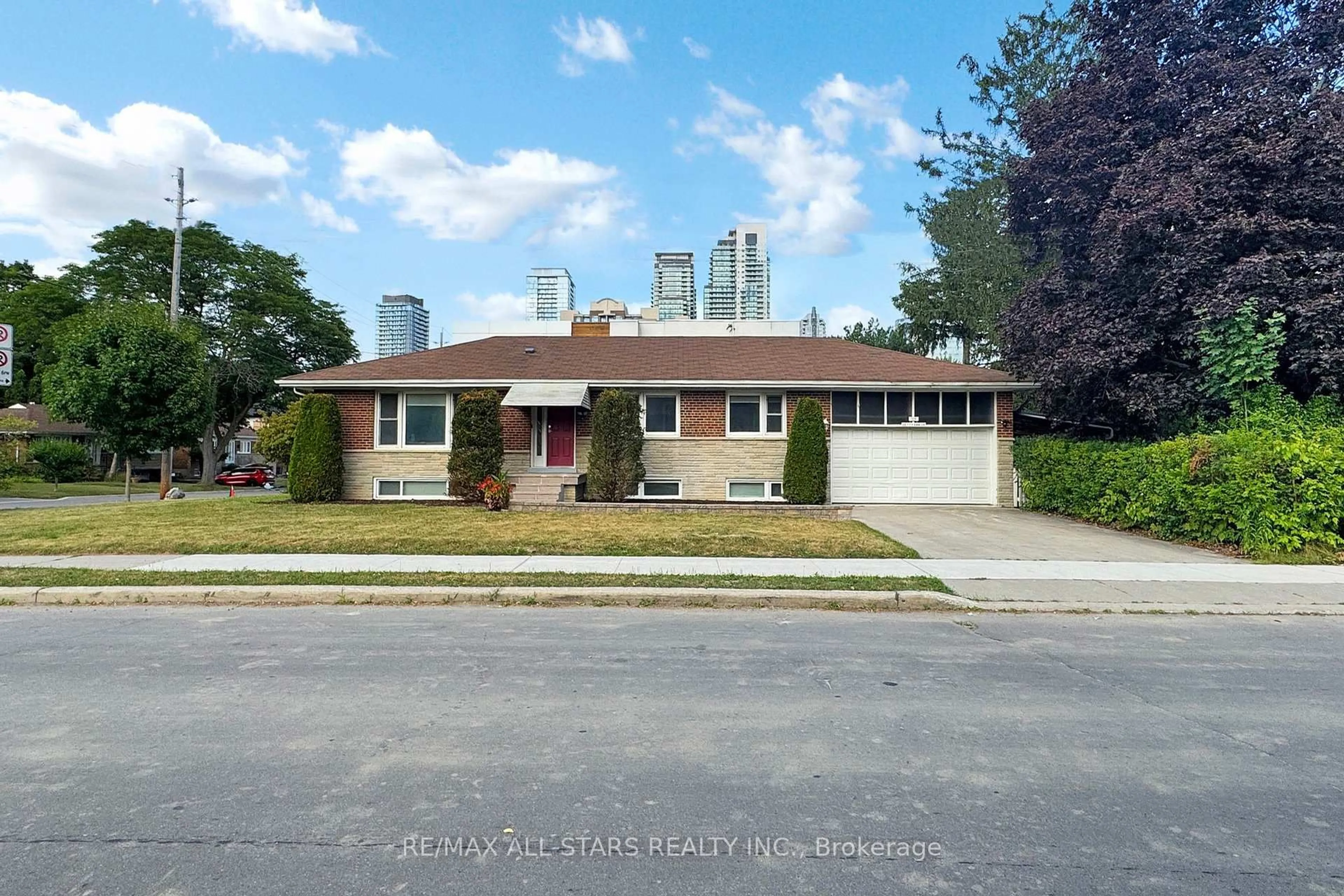 Unknown for 105 Betty Ann Dr, Toronto Ontario M2N 1X1