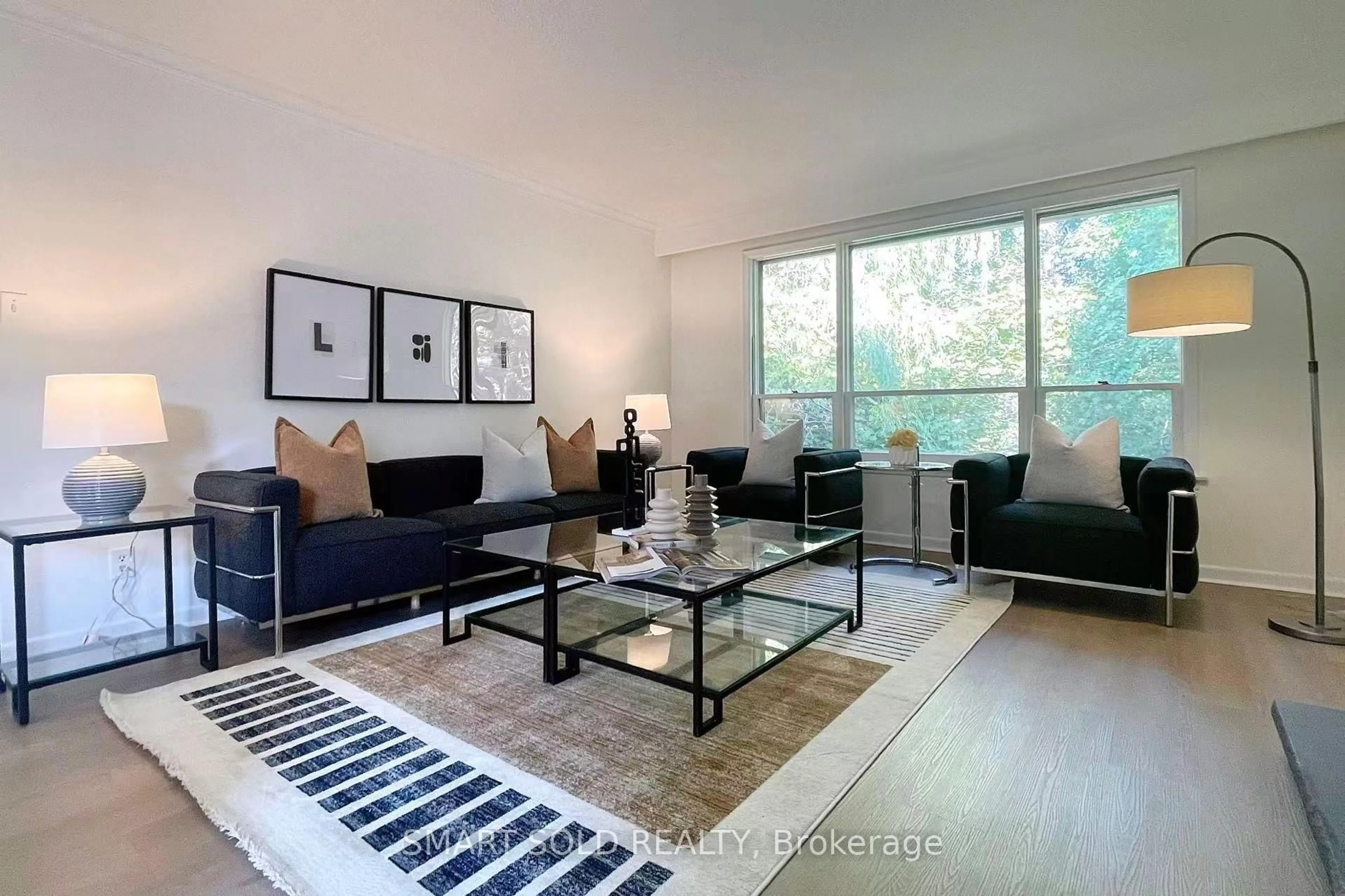 Living room with furniture, unknown for 81 Maxome Ave, Toronto Ontario M2M 3K2