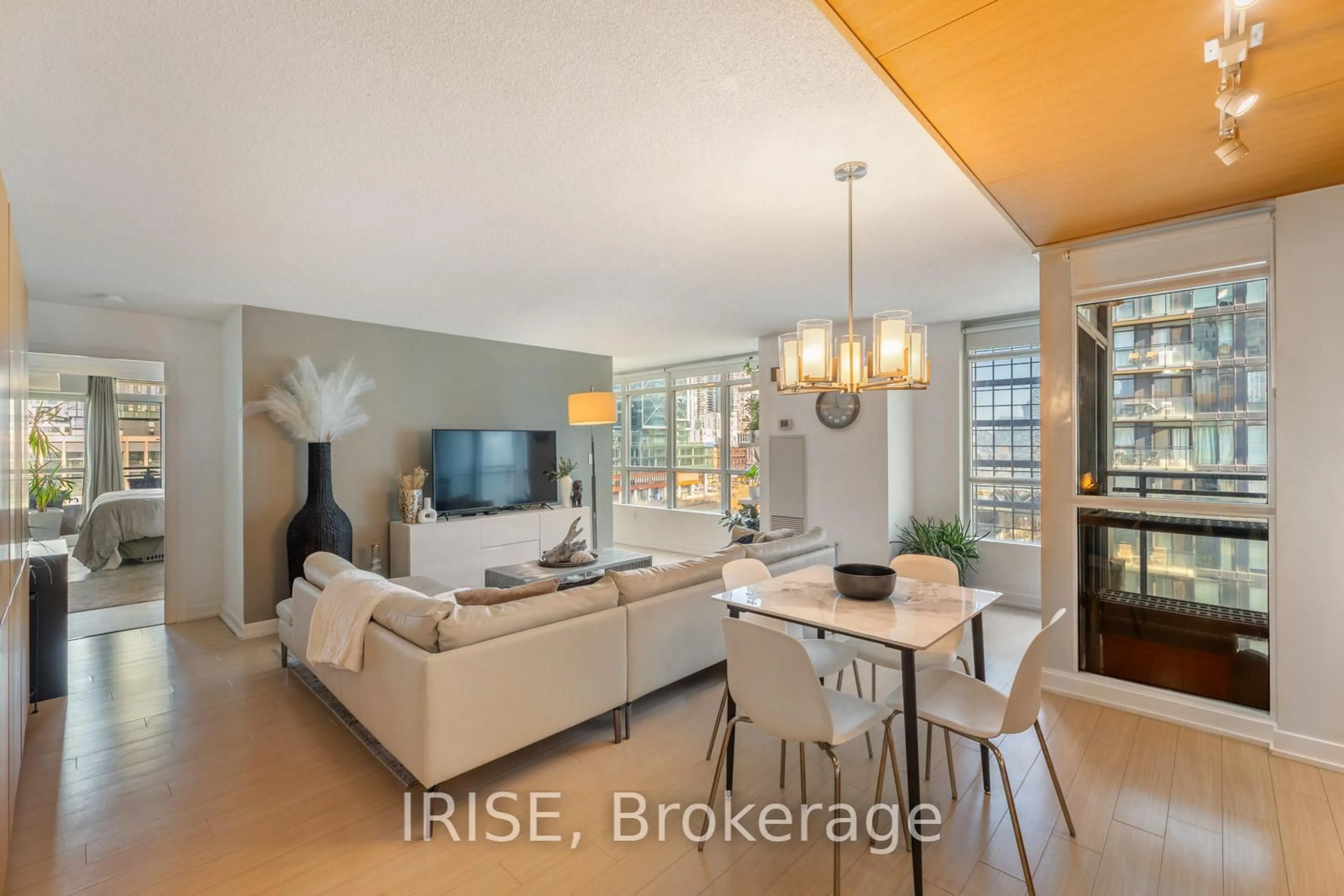 Living room with furniture, ceramic/tile floor for 10 Capreol Crt #949, Toronto Ontario M5V 4B3