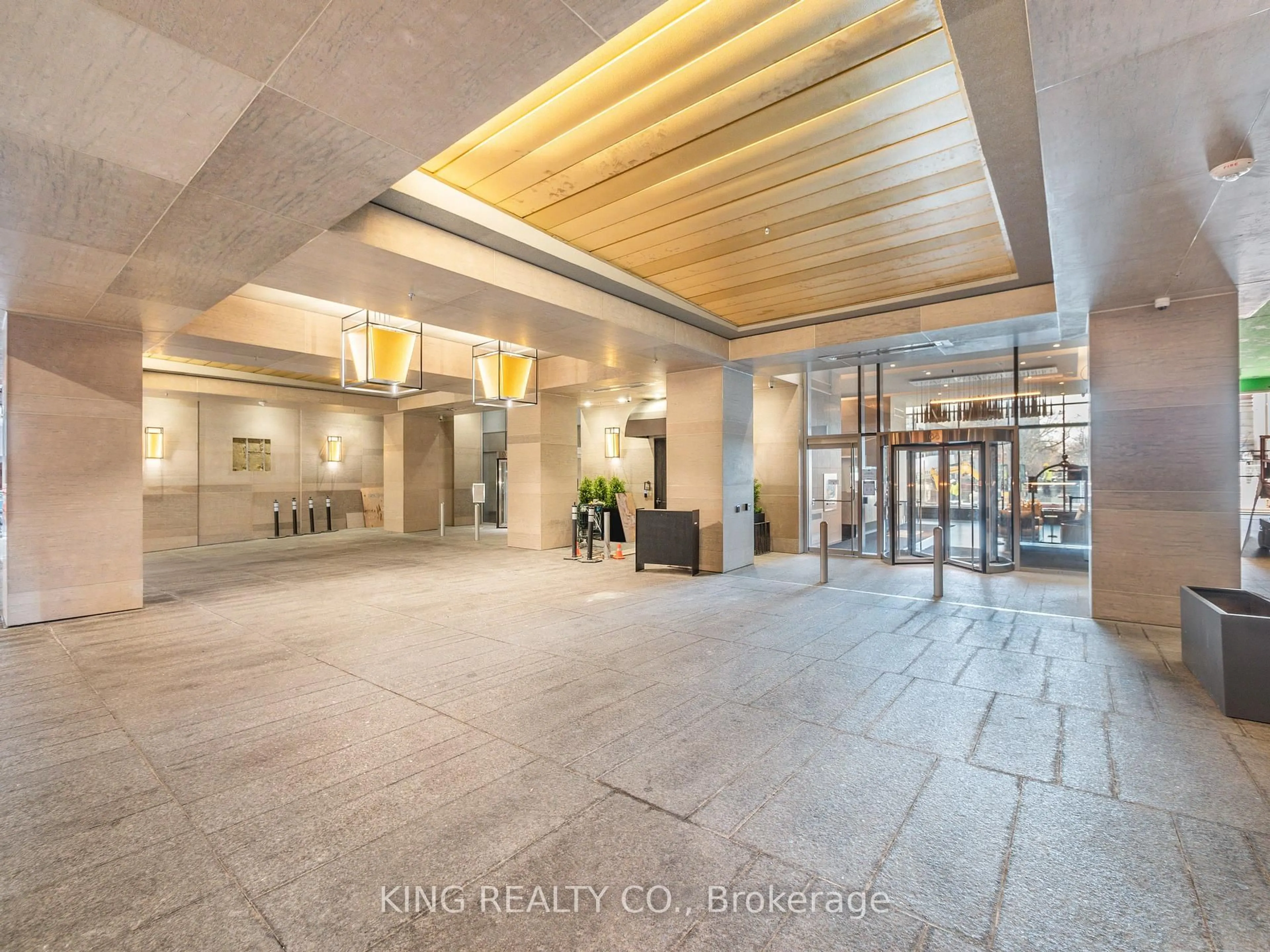 Lobby for 188 Cumberland St #1402, Toronto Ontario M5R 2G3