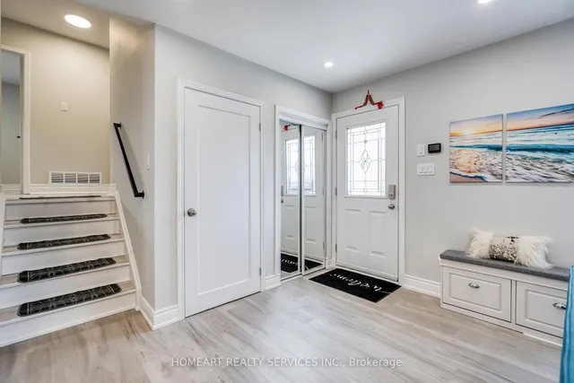 2 Lesgay Cres, Toronto 4
