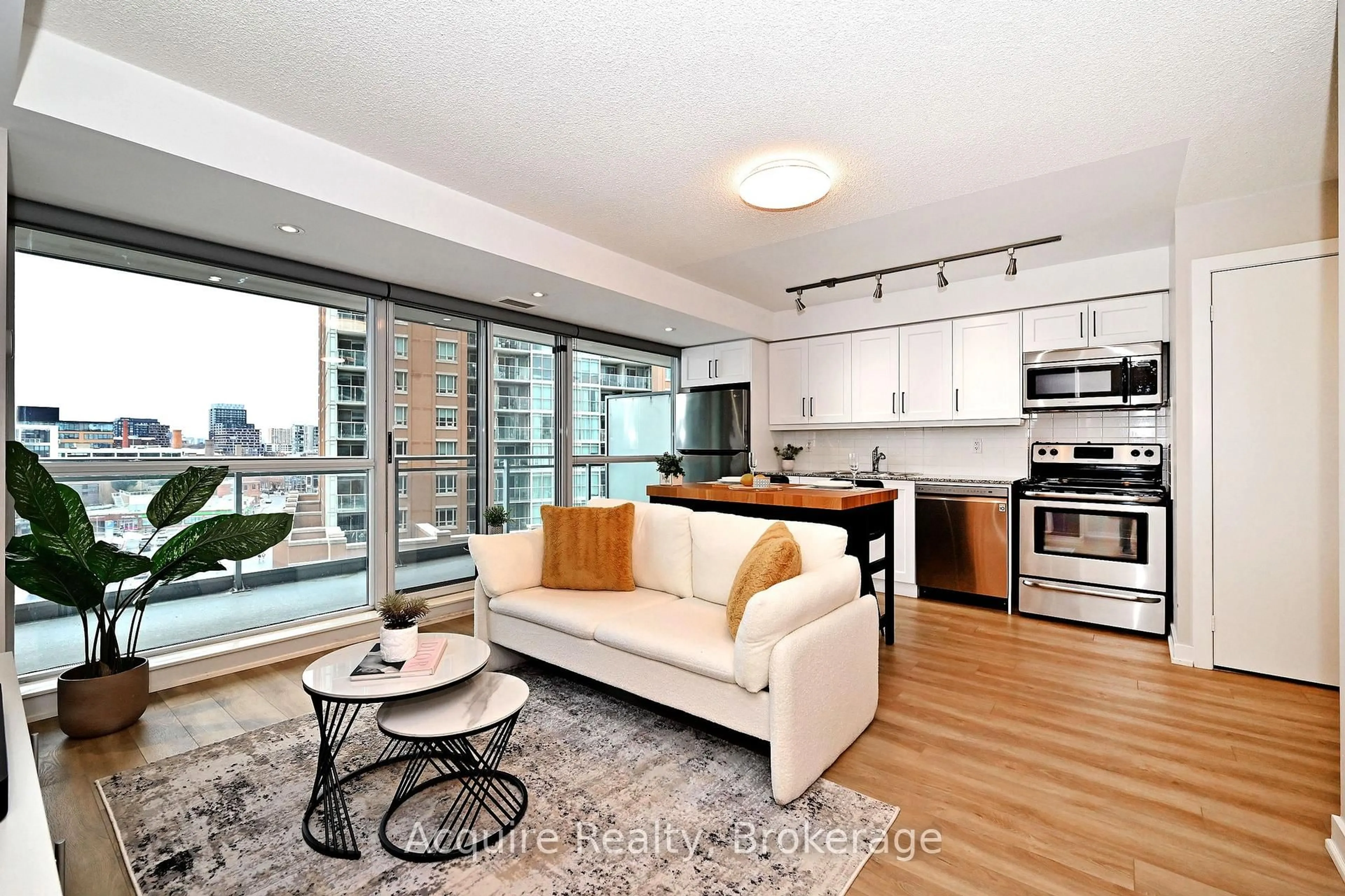 Open concept kitchen, unknown for 100 Western Battery Rd #705, Toronto Ontario M6K 3S2