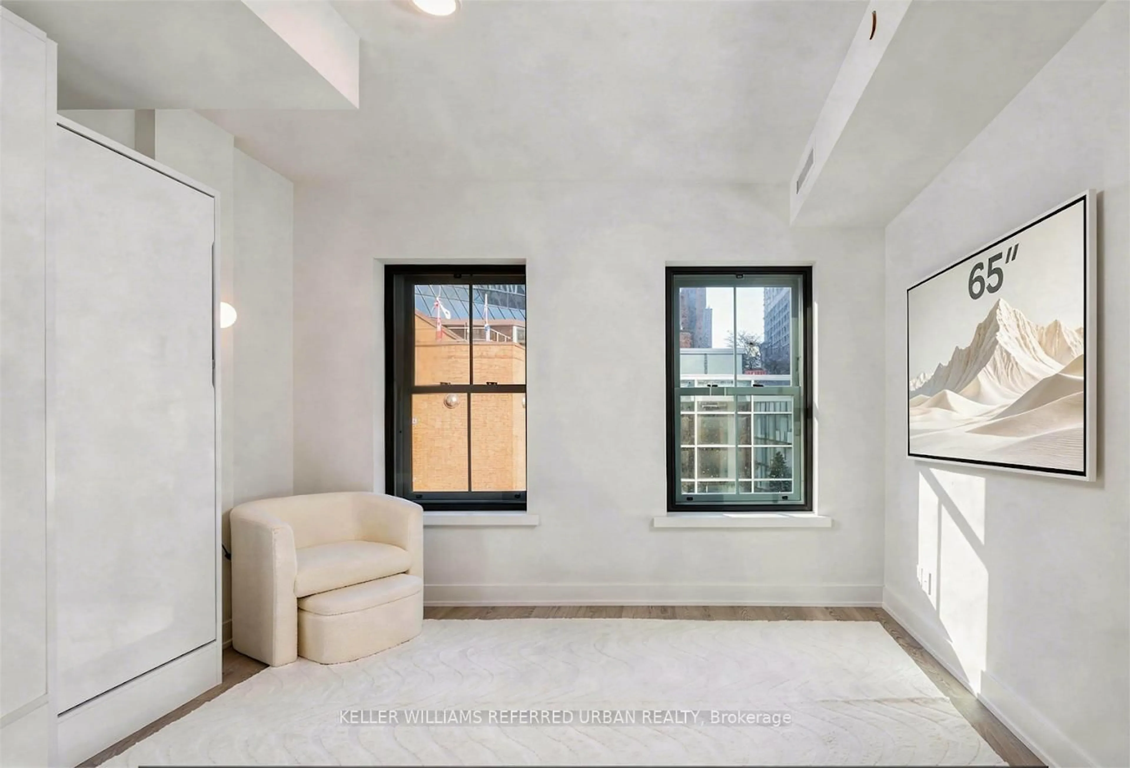 Unknown for 8 Cumberland St #301, Toronto Ontario M4W 0B6