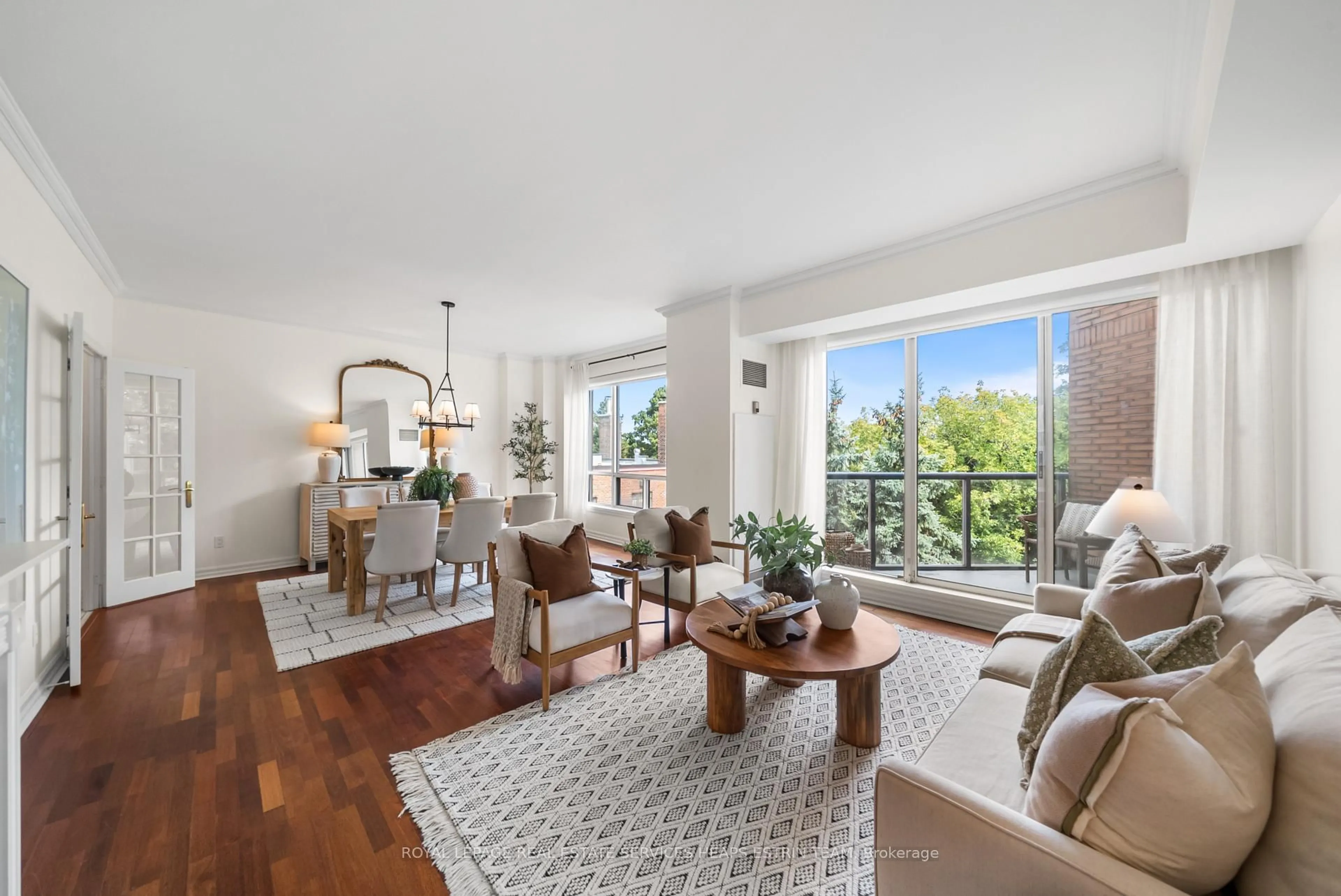 Living room with furniture, unknown for 2727 Yonge St #713, Toronto Ontario M4N 3R6