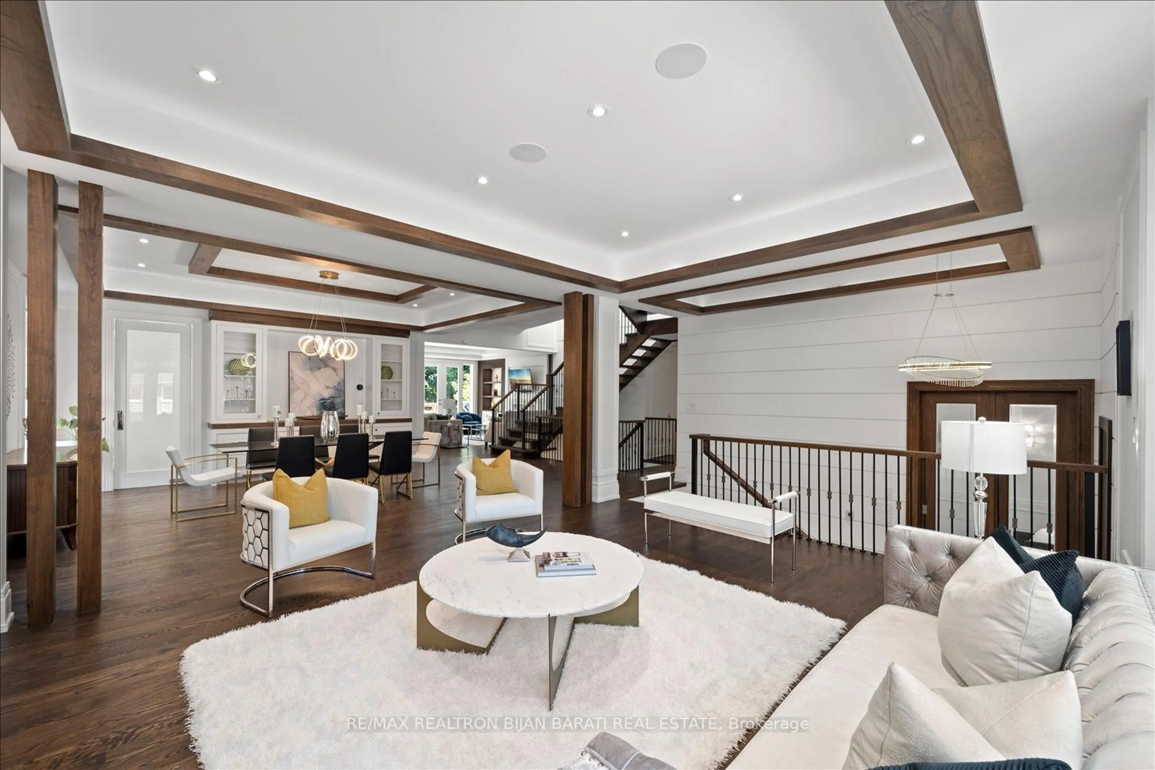 Unknown for 185 Maxome Ave, Toronto Ontario M2M 3L1