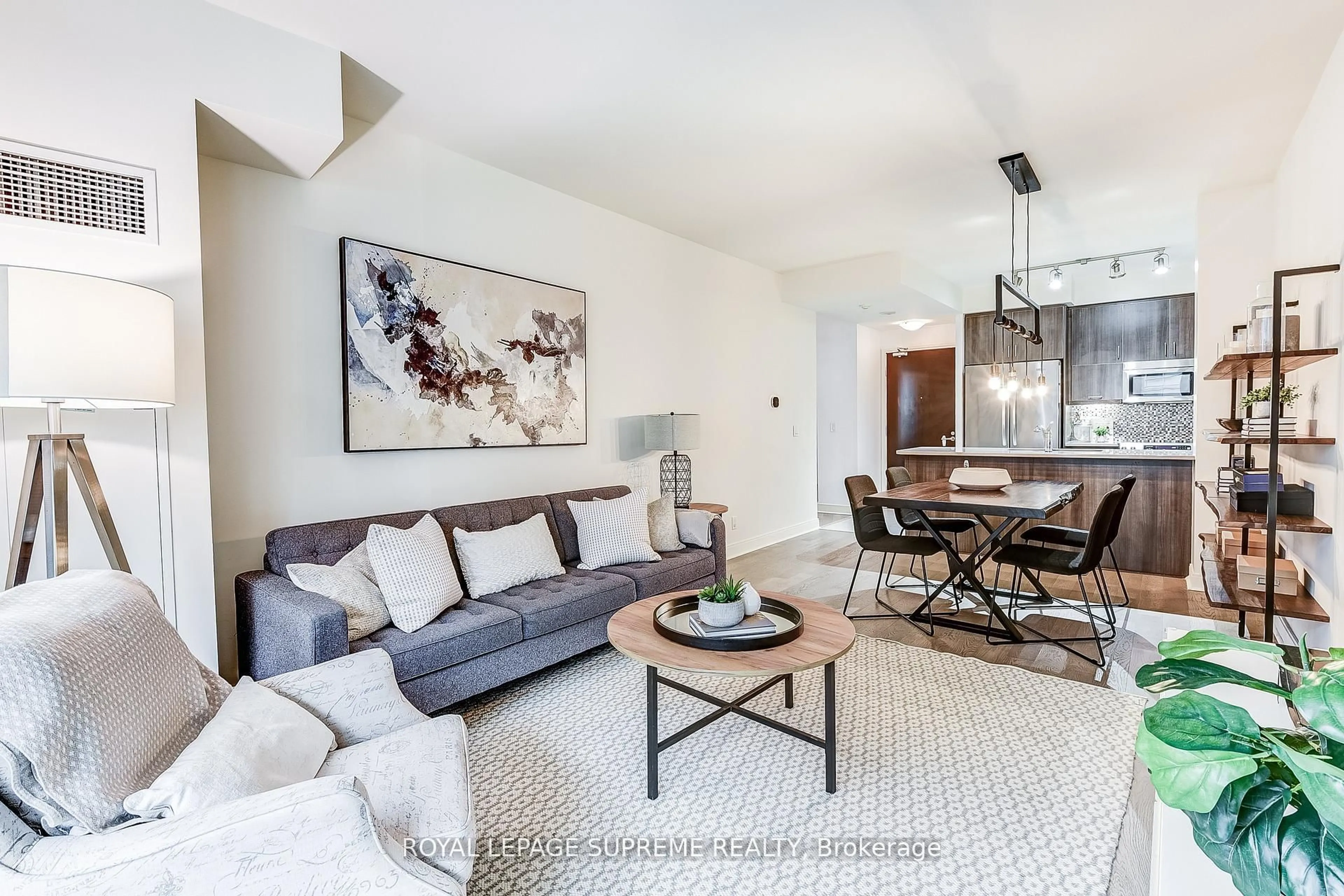 Living room with furniture, unknown for 825 Church St #619, Toronto Ontario M4W 3Z4