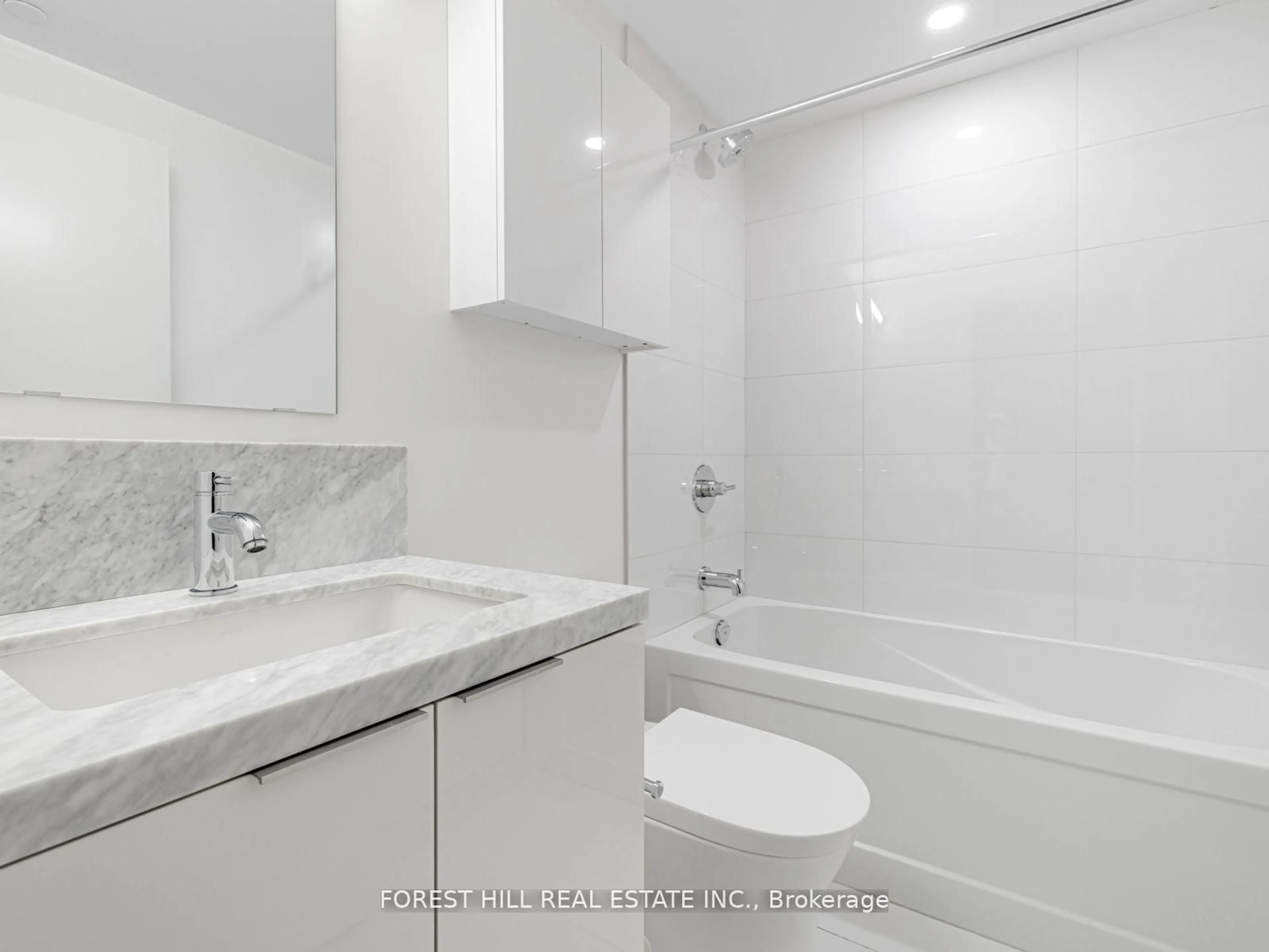 Standard bathroom, unknown for 238 Simcoe St #1104, Toronto Ontario M5T 0E2