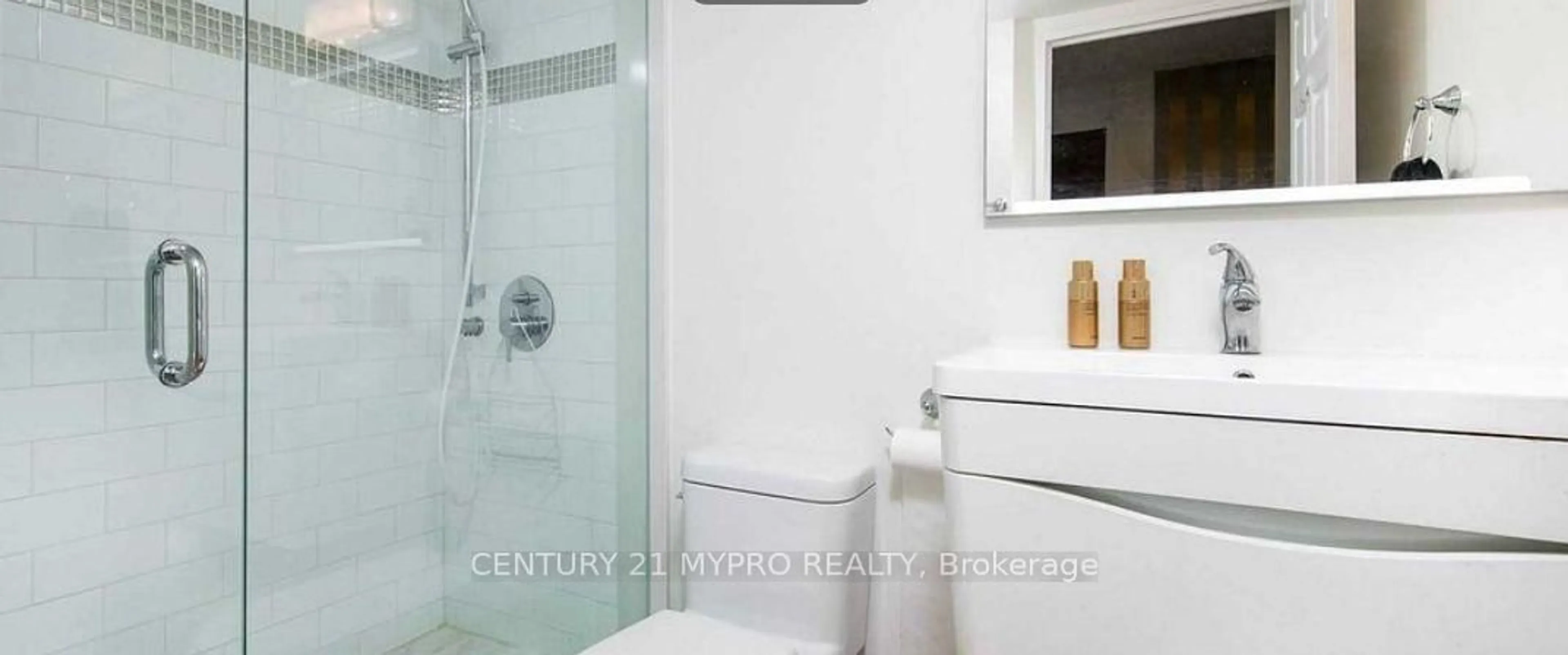 Standard bathroom, ceramic/tile floor for 28 Empress Ave #2208, Toronto Ontario M2N 6Z7