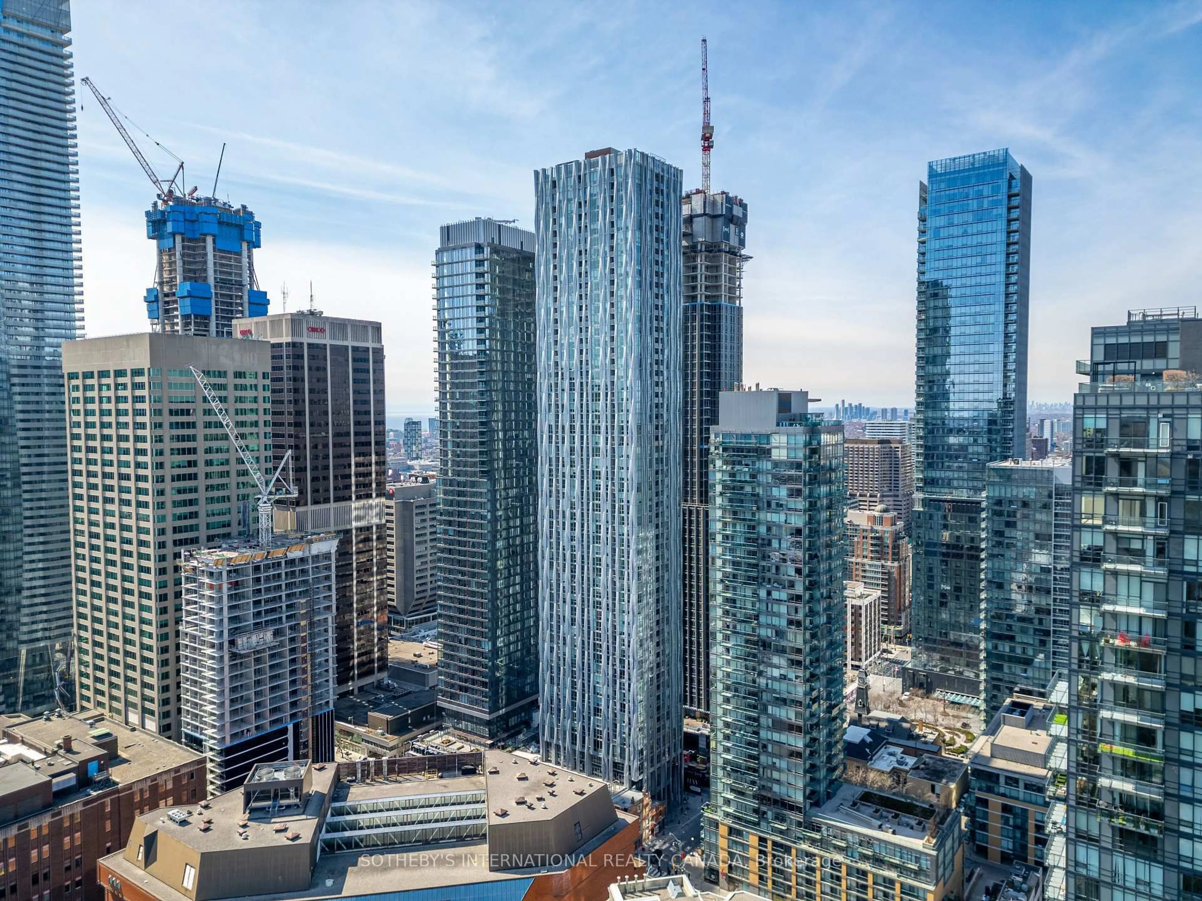 A pic from outside/outdoor area/front of a property/back of a property/a pic from drone, city buildings view from balcony for 1 Yorkville Ave #5405, Toronto Ontario M4W 0B1