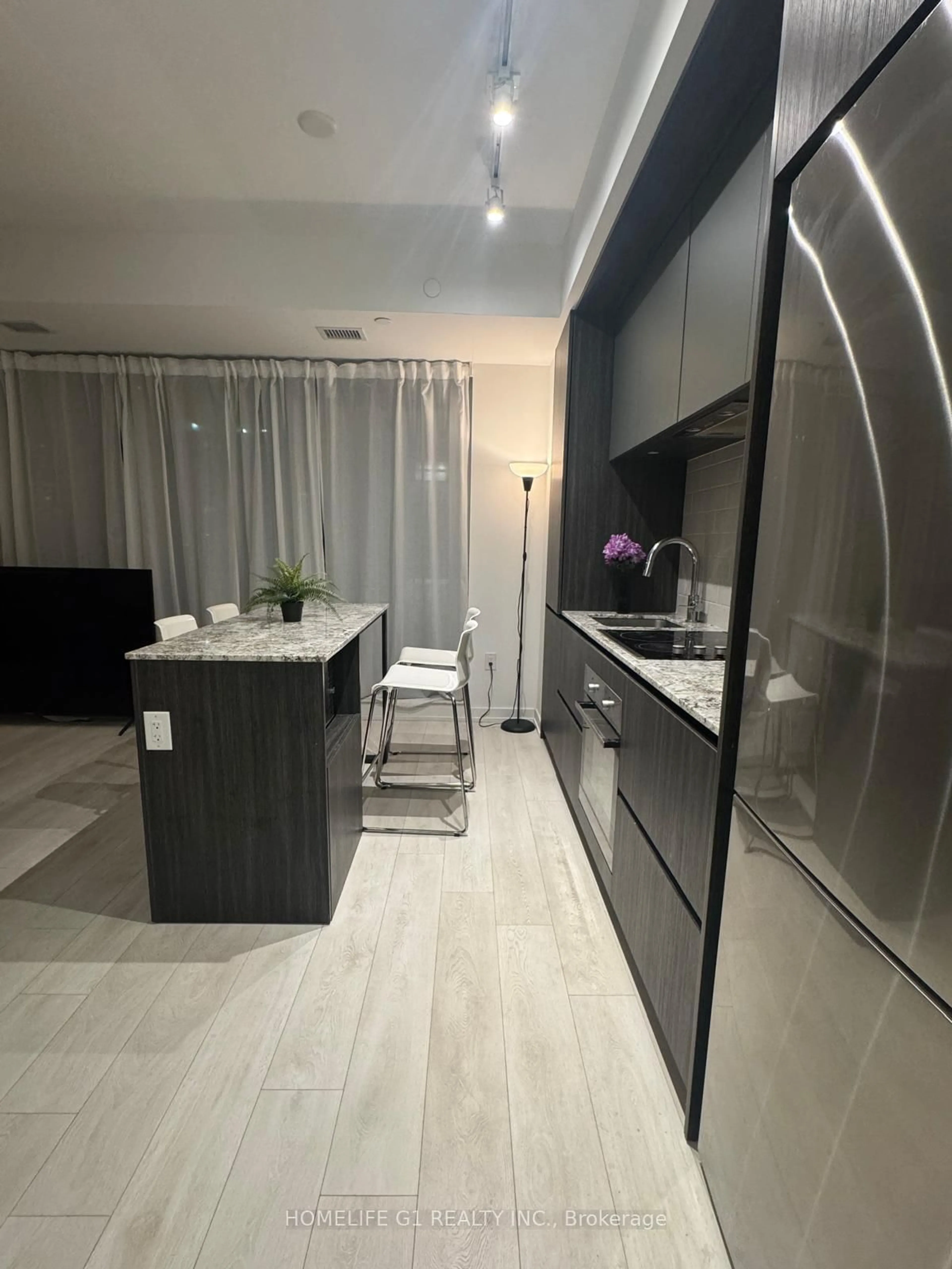 Unknown for 225 Sumach St #611, Toronto Ontario M5A 0P8