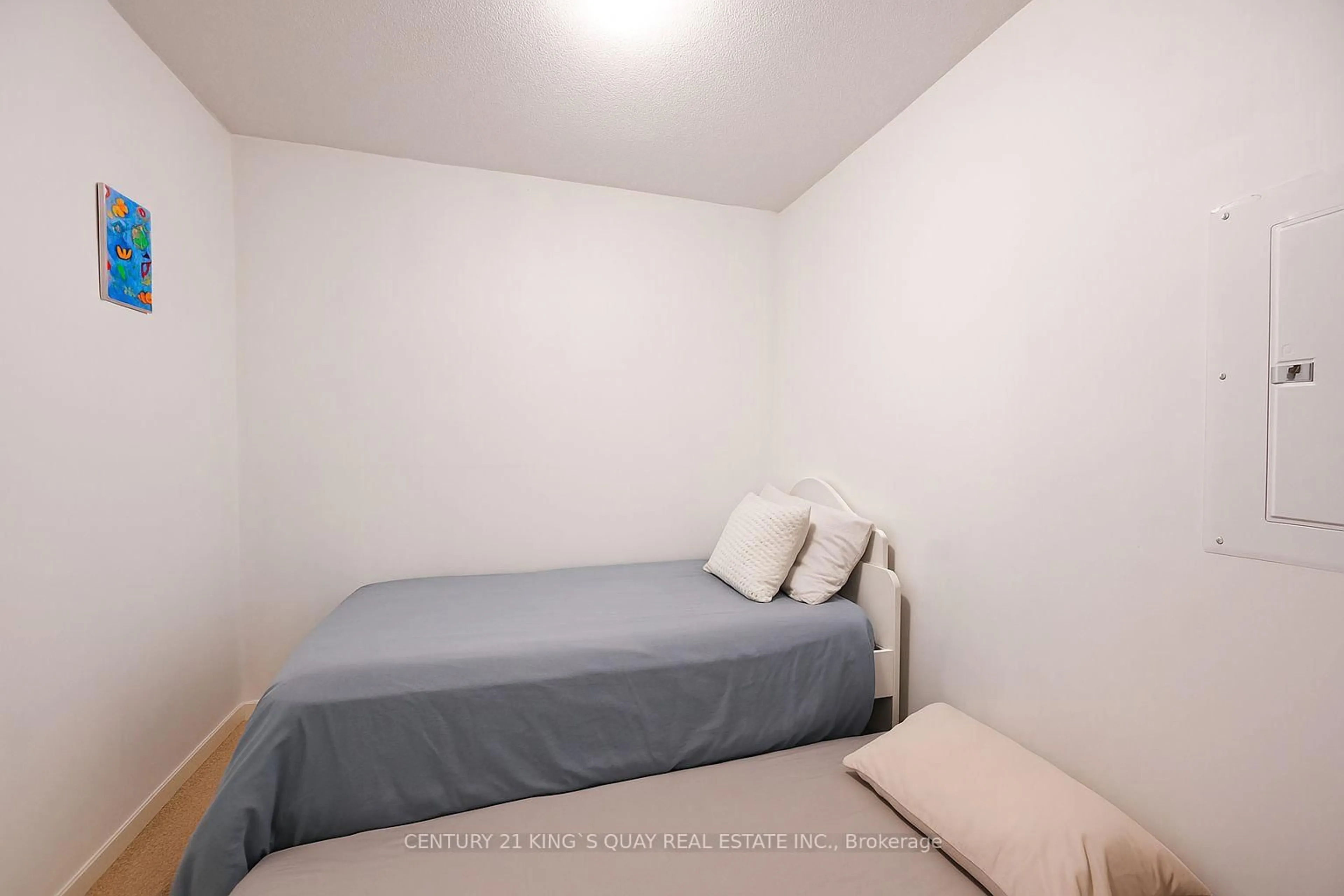 A pic of a room for 33 Singer Crt #601, Toronto Ontario M2K 0B4