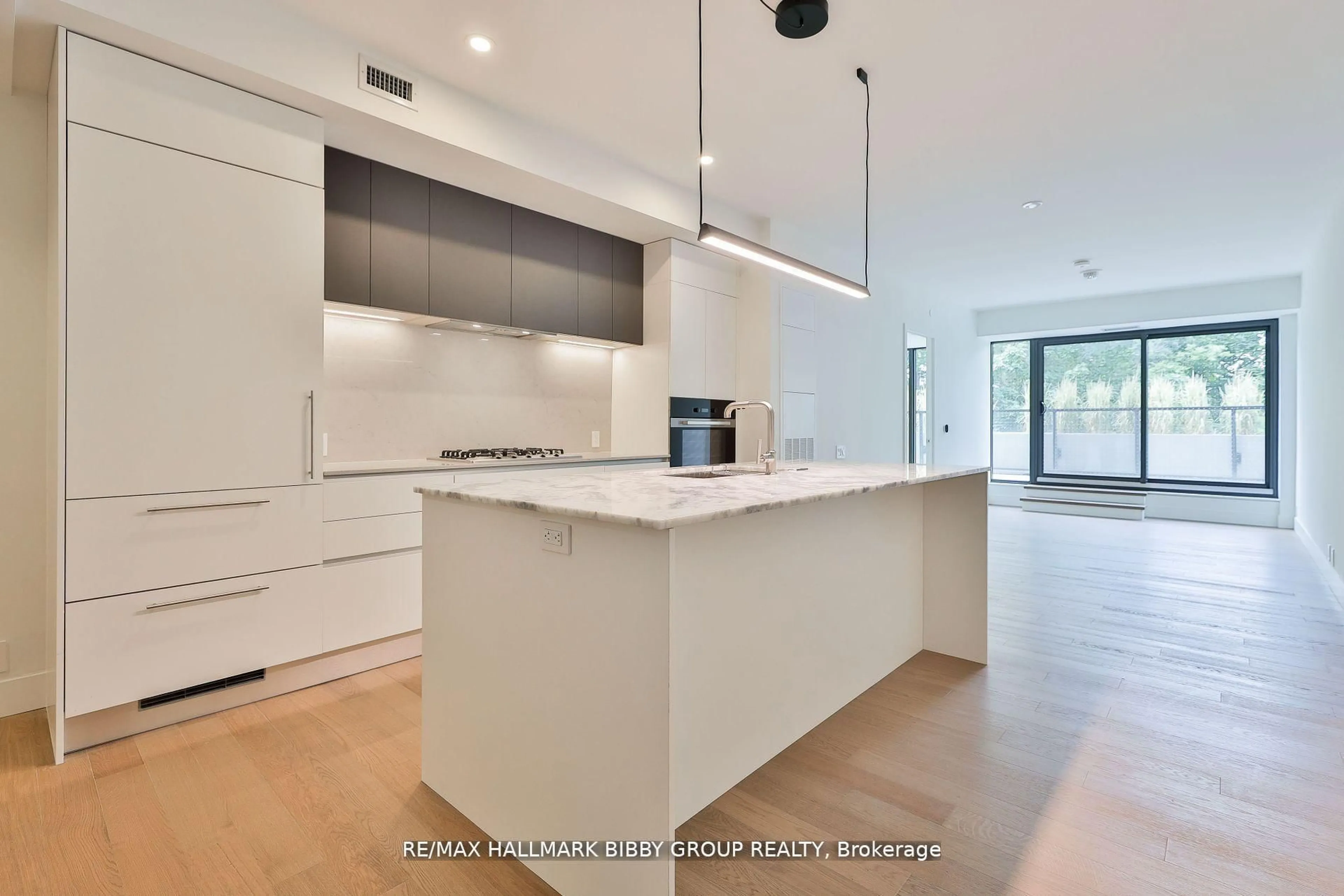 Contemporary kitchen, unknown for 1414 Bayview Ave #308, Toronto Ontario M4G 3A7
