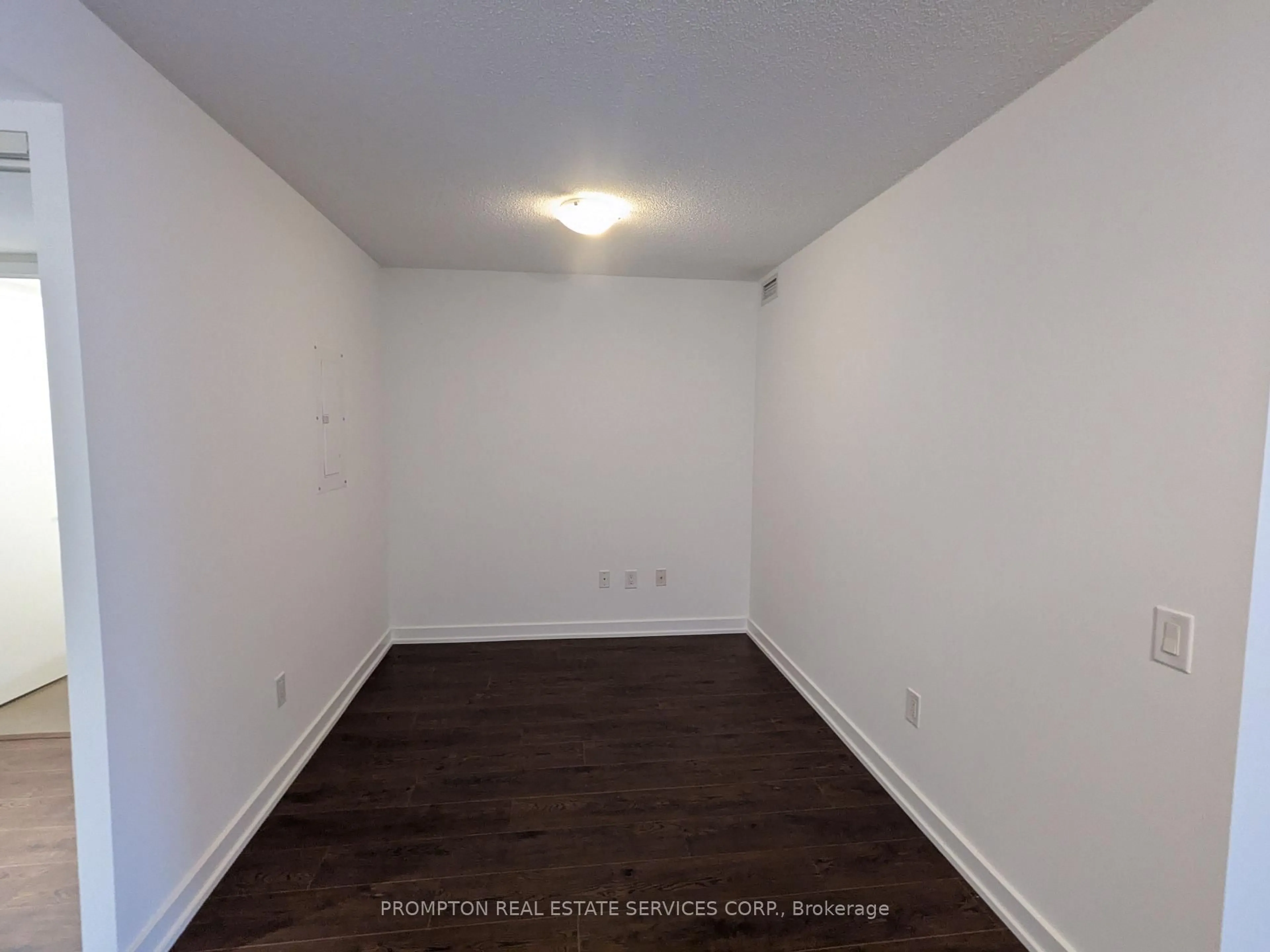 A pic of a room for 121 Mcmahon Dr #712, Toronto Ontario M2K 0C1