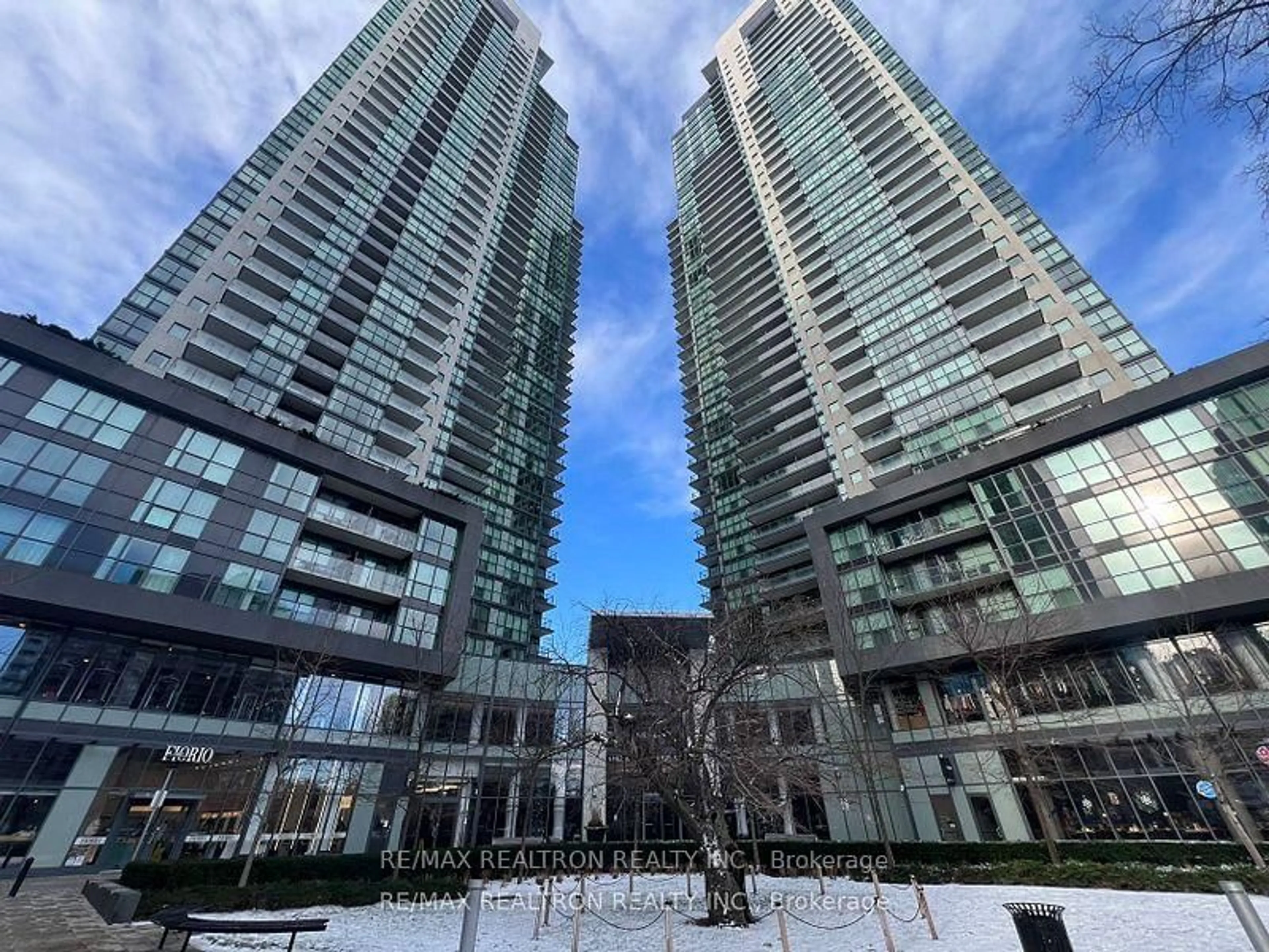A pic from outside/outdoor area/front of a property/back of a property/a pic from drone, unknown for 5162 Yonge St #2708, Toronto Ontario M2N 0G1