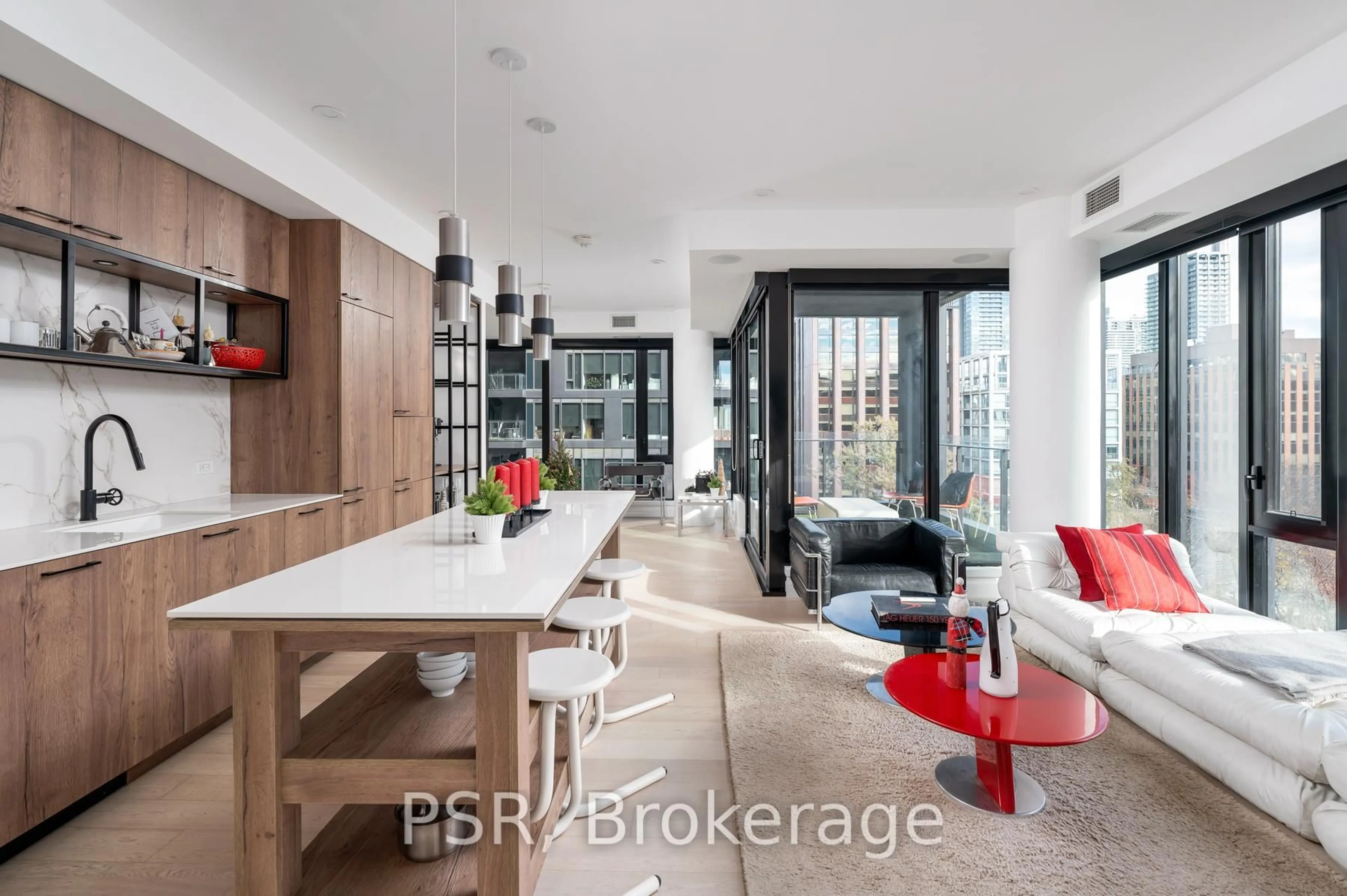 Unknown for 505 Richmond St #505, Toronto Ontario M5V 0P4