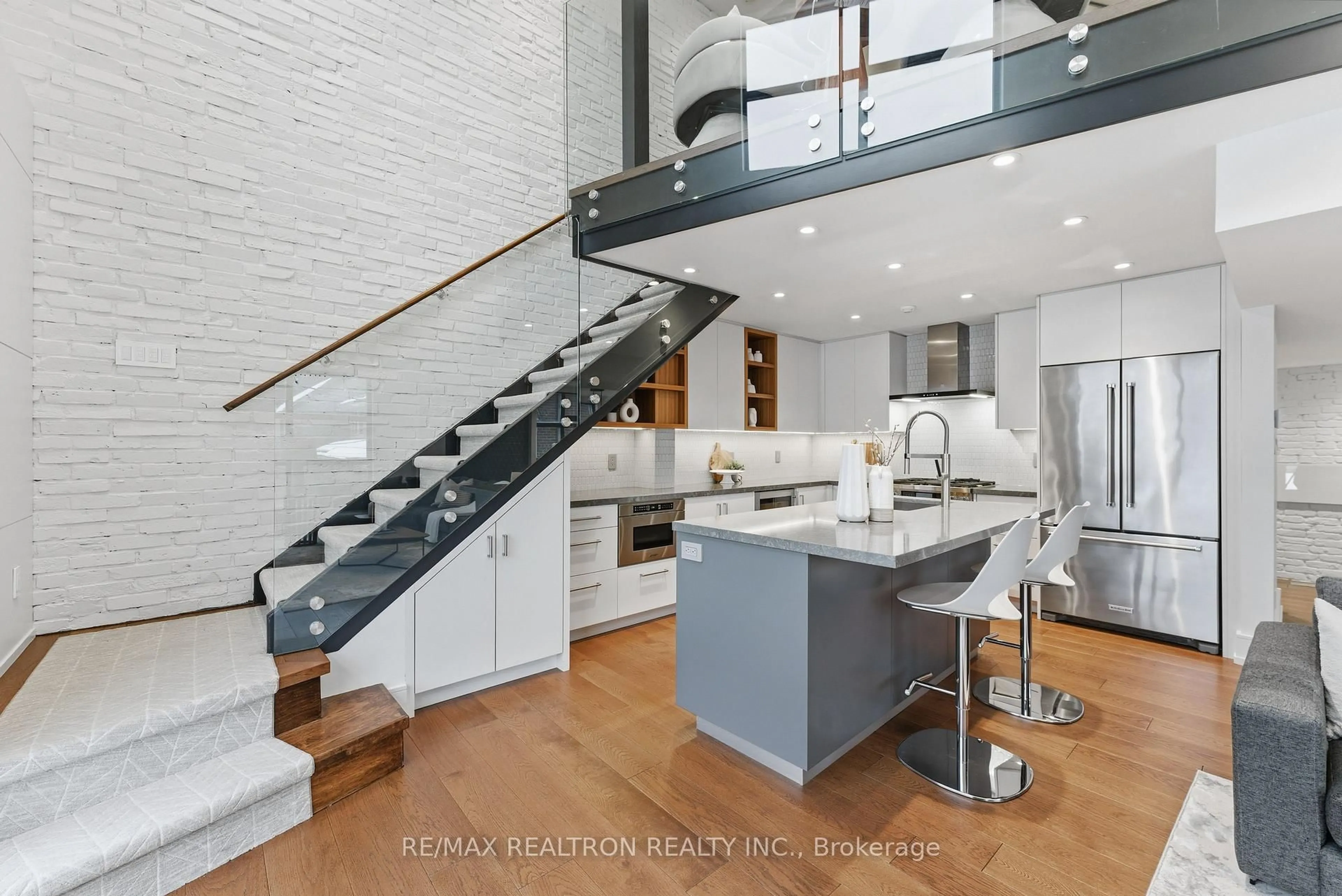 Contemporary kitchen, ceramic/tile floor for 200 Clinton St #12, Toronto Ontario M6G 2Y5