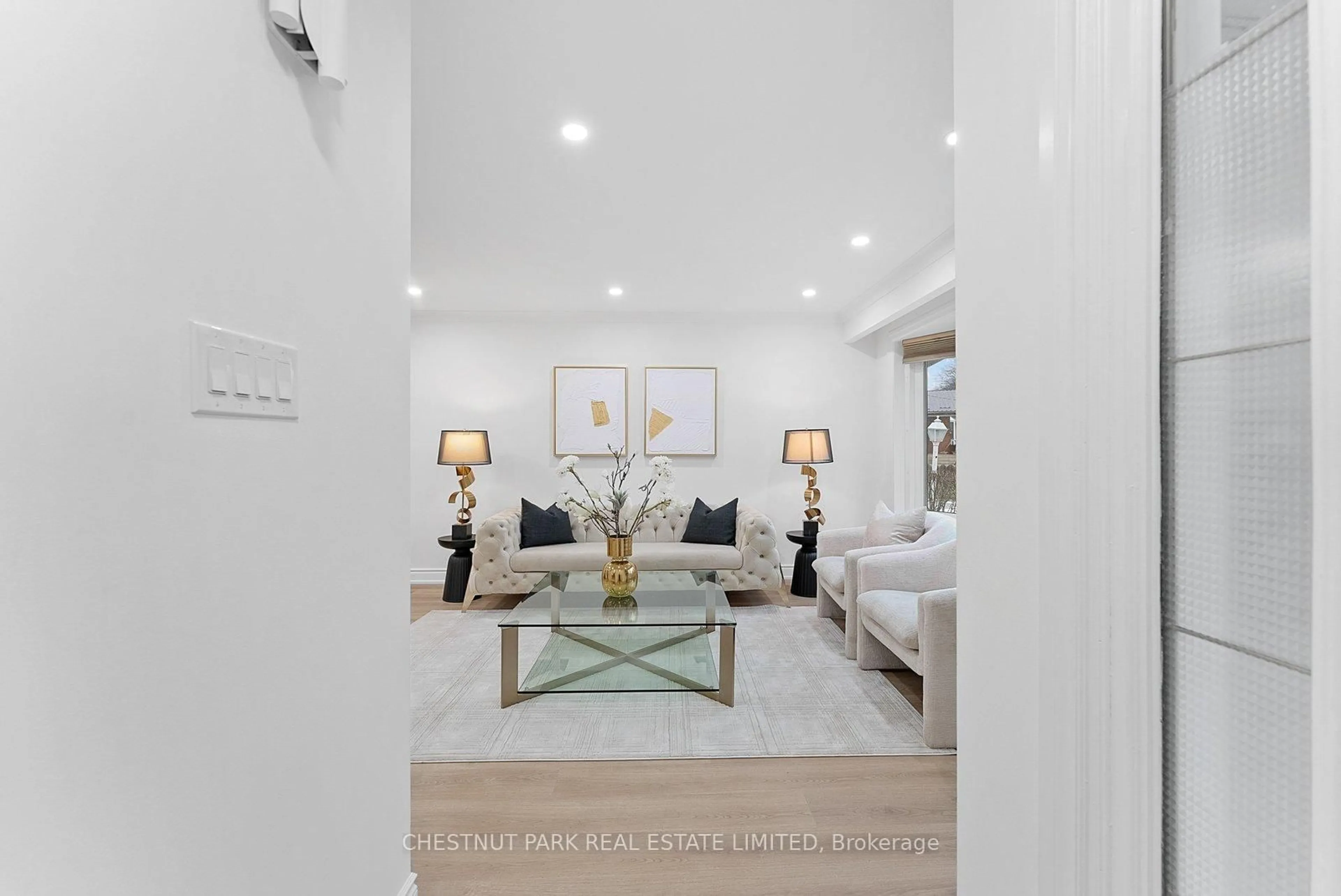 Living room with furniture, unknown for 22 Marbury Cres, Toronto Ontario M3A 2G2