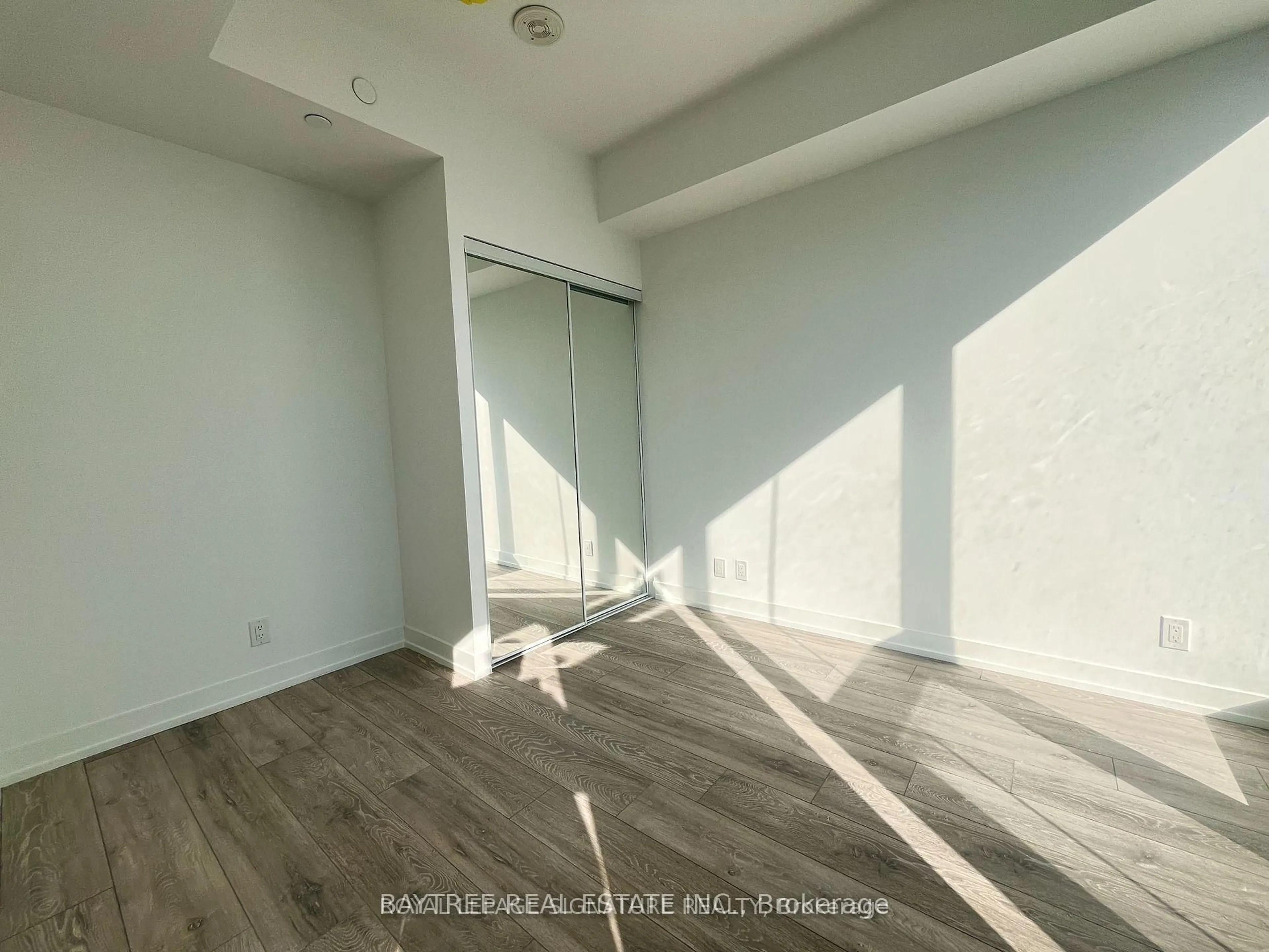 A pic of a room for 55 Mercer St #1201, Toronto Ontario M5V 0W4