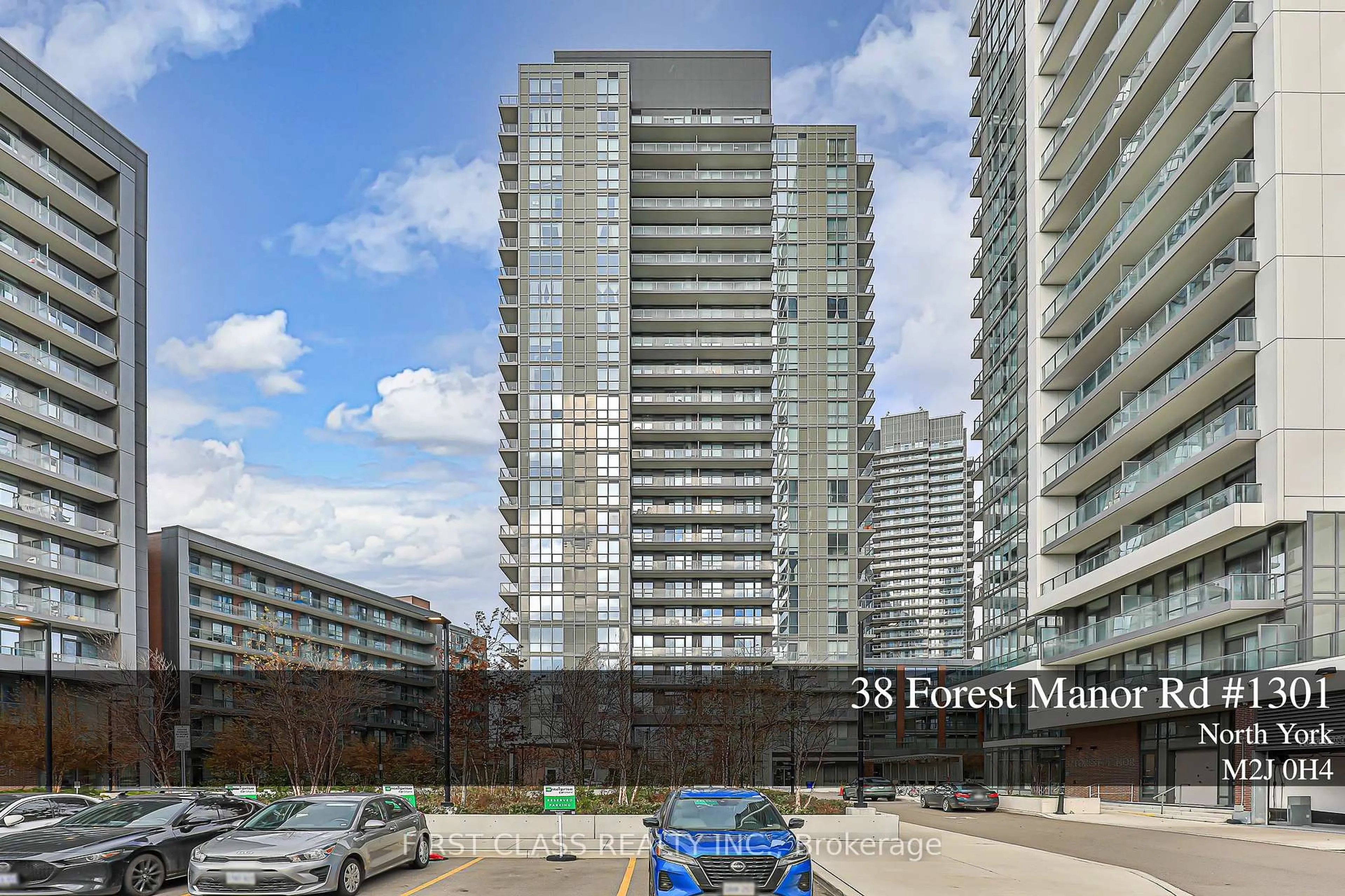 Indoor foyer for 38 Forest Manor Rd #1301, Toronto Ontario M2J 0H4