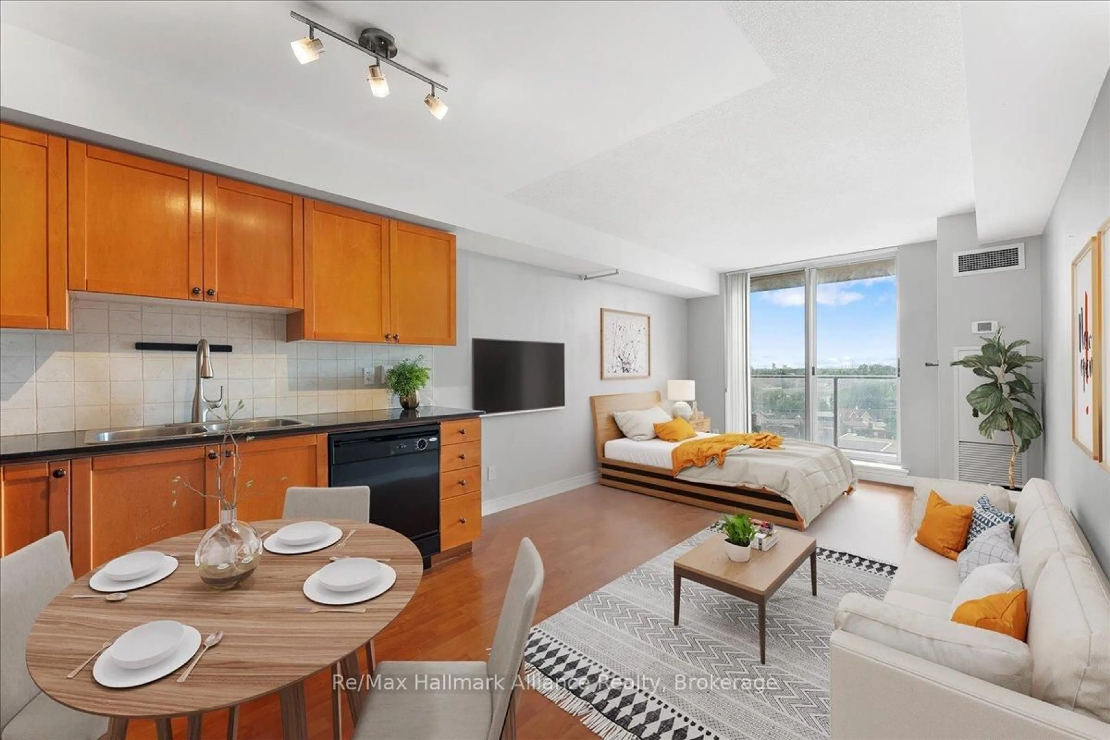 Unknown for 1369 Bloor St #910, Toronto Ontario M6P 4J4