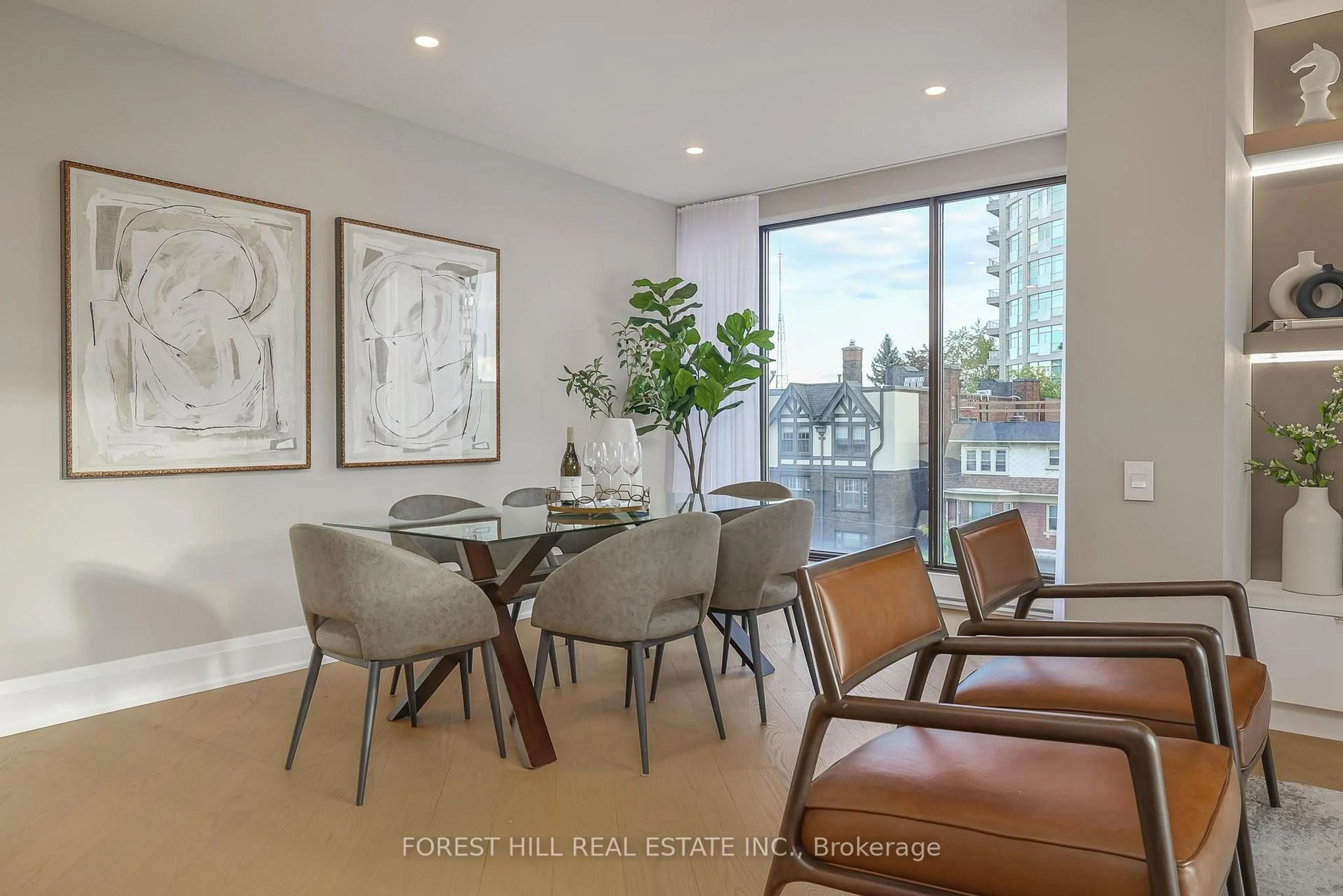 Dining room, unknown for 342 Spadina Rd #301, Toronto Ontario M5P 2V4