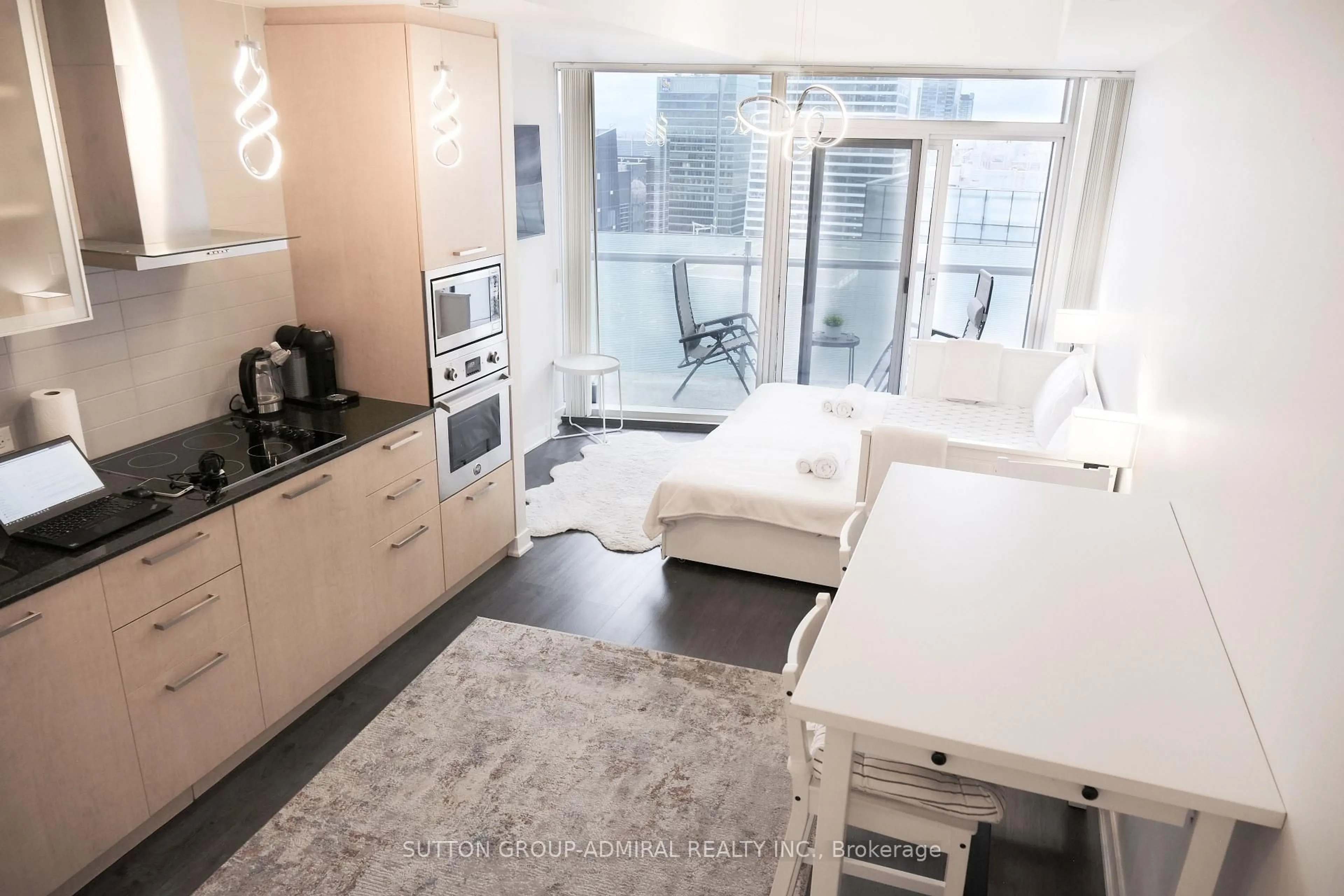 Open concept kitchen, unknown for 12 York St #4908, Toronto Ontario M5J 0A9